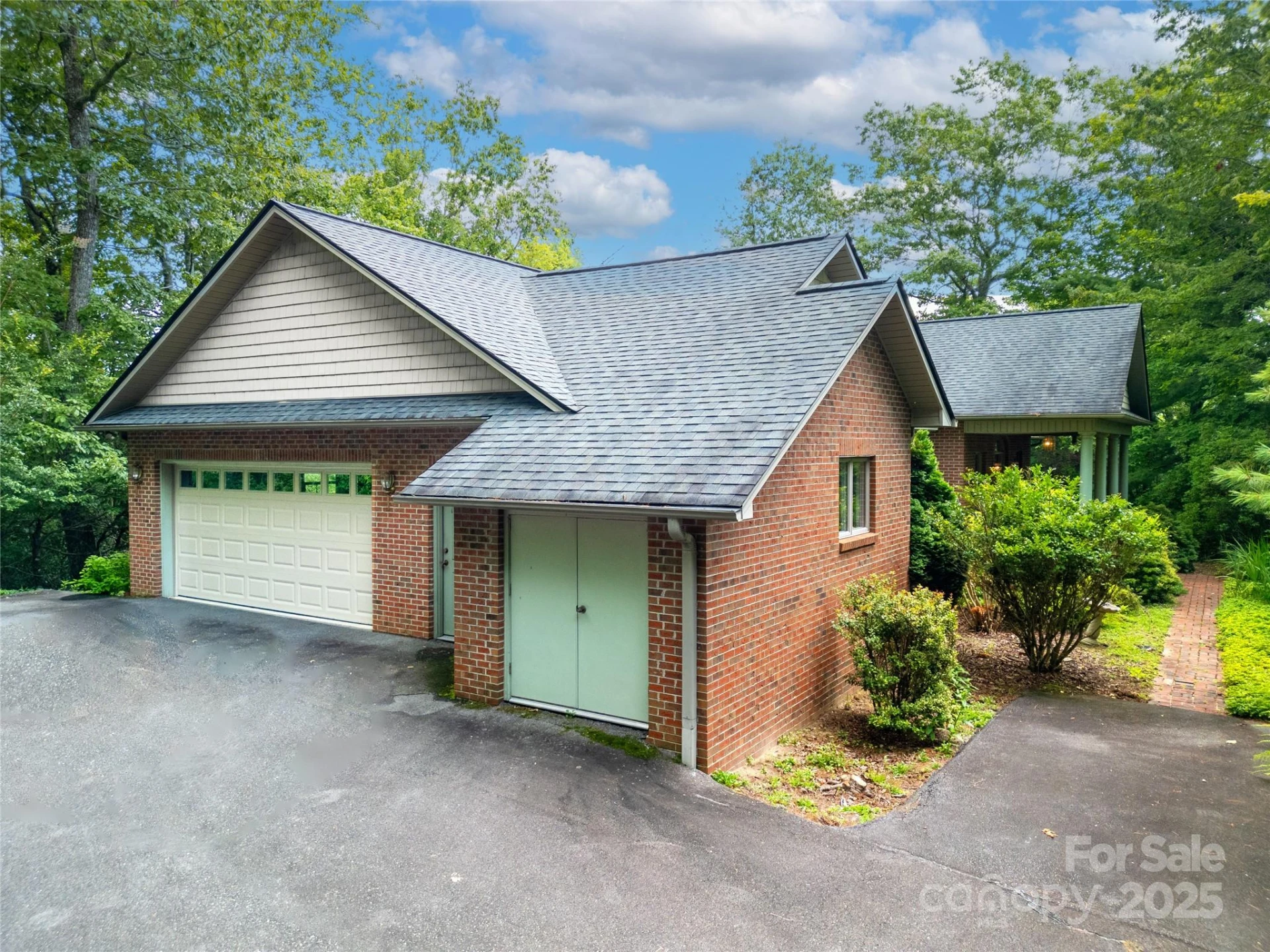273 Inoli Circle - Photo 3