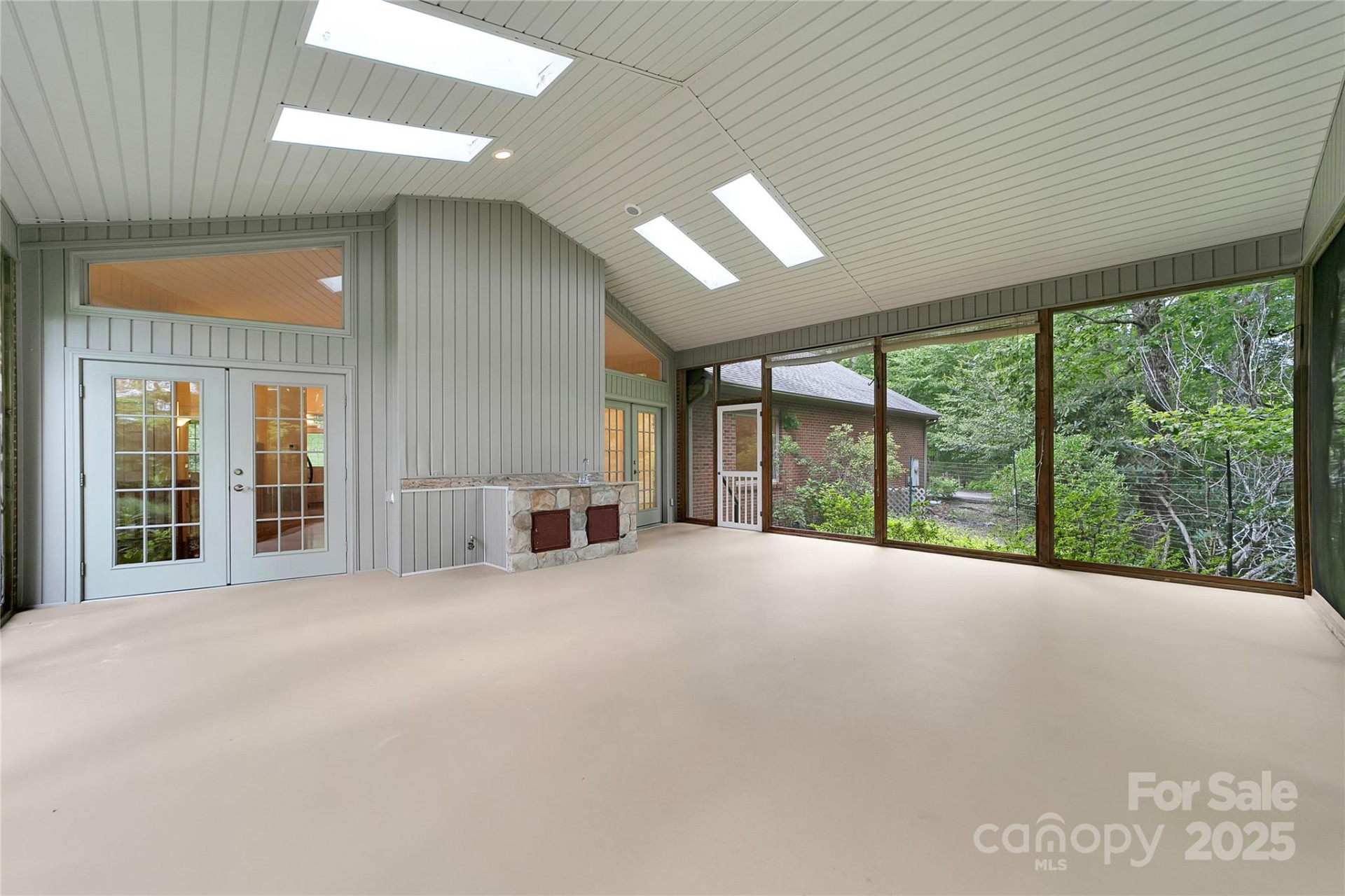 273 Inoli Circle - Photo 30