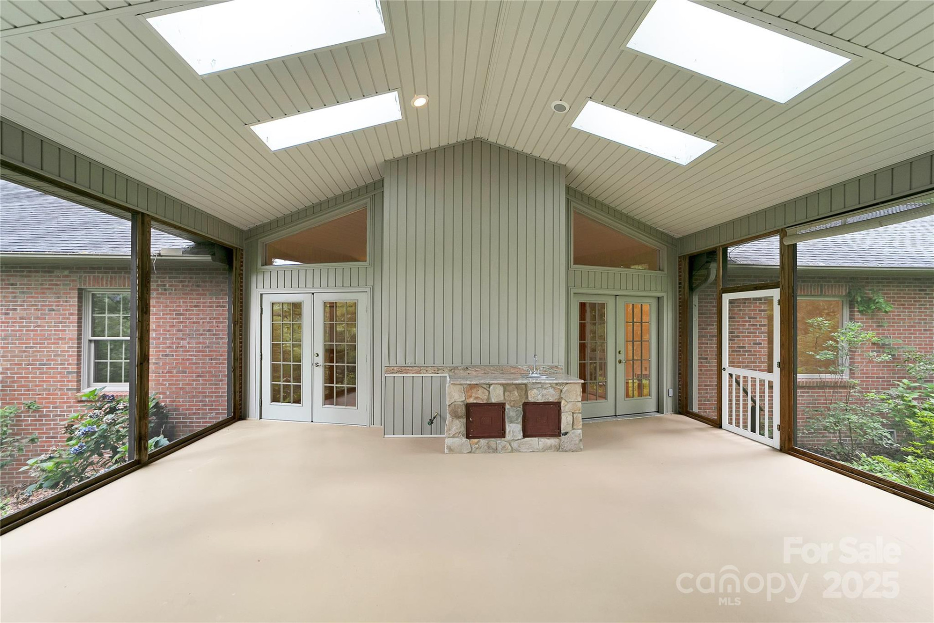 273 Inoli Circle - Photo 31