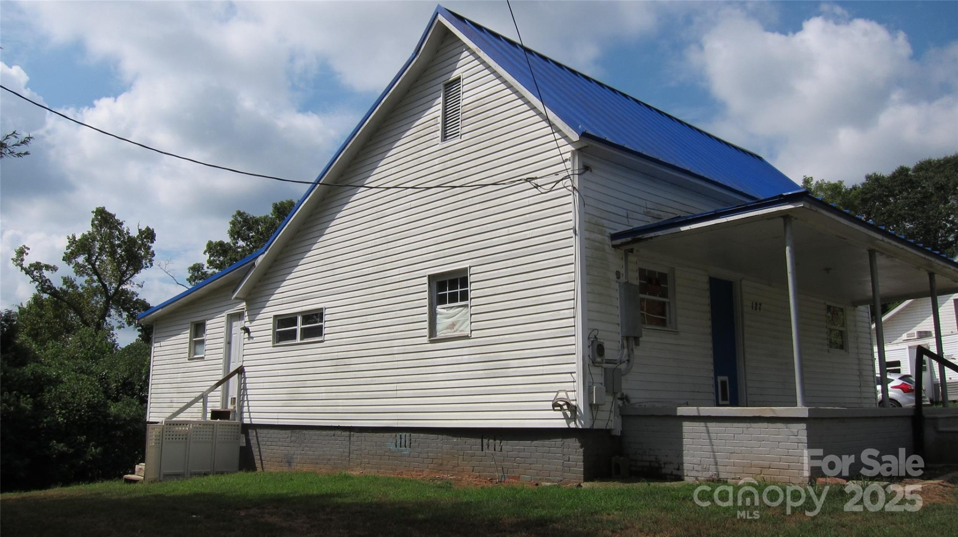 127 Hill Street - Photo 2