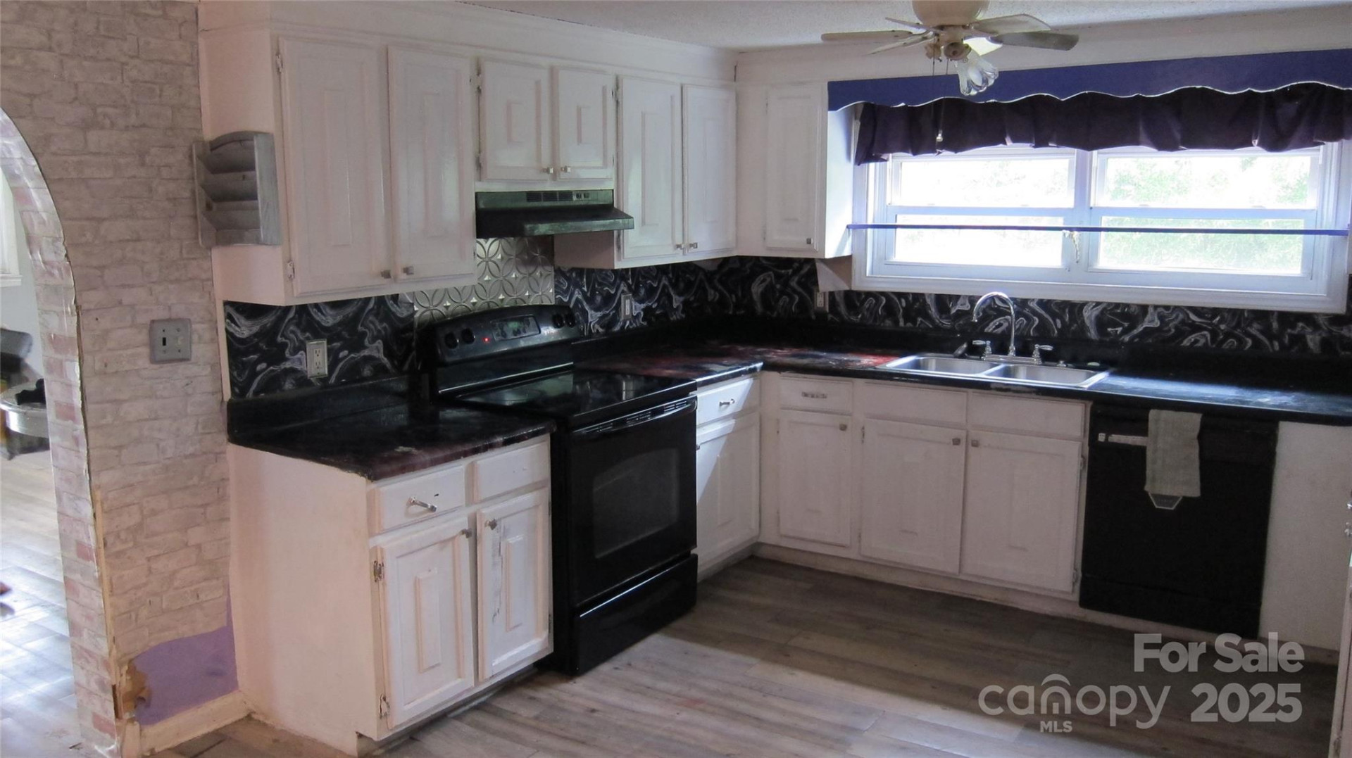 127 Hill Street - Photo 7