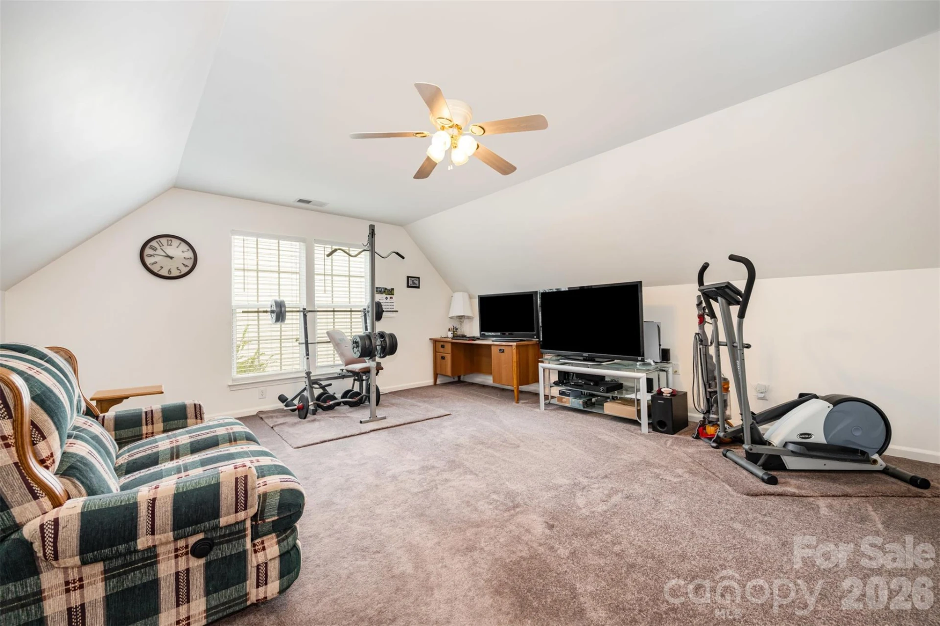 2000 Linstead Drive - Photo 15