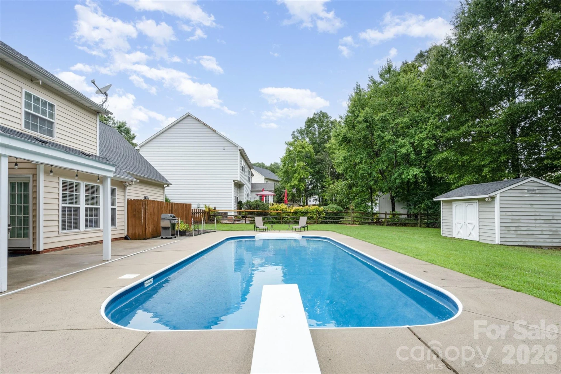 2000 Linstead Drive - Photo 27