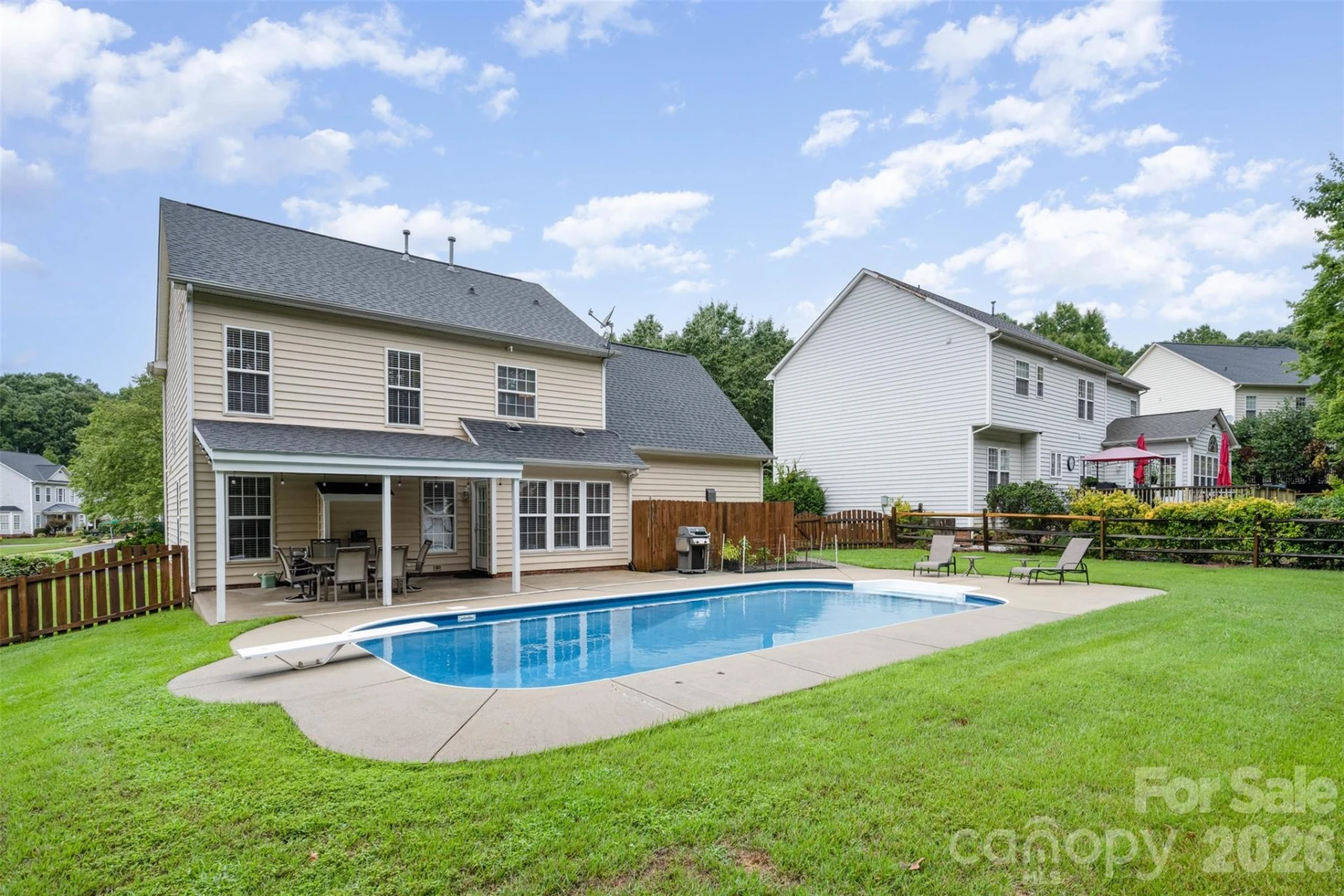 2000 Linstead Drive - Photo 29