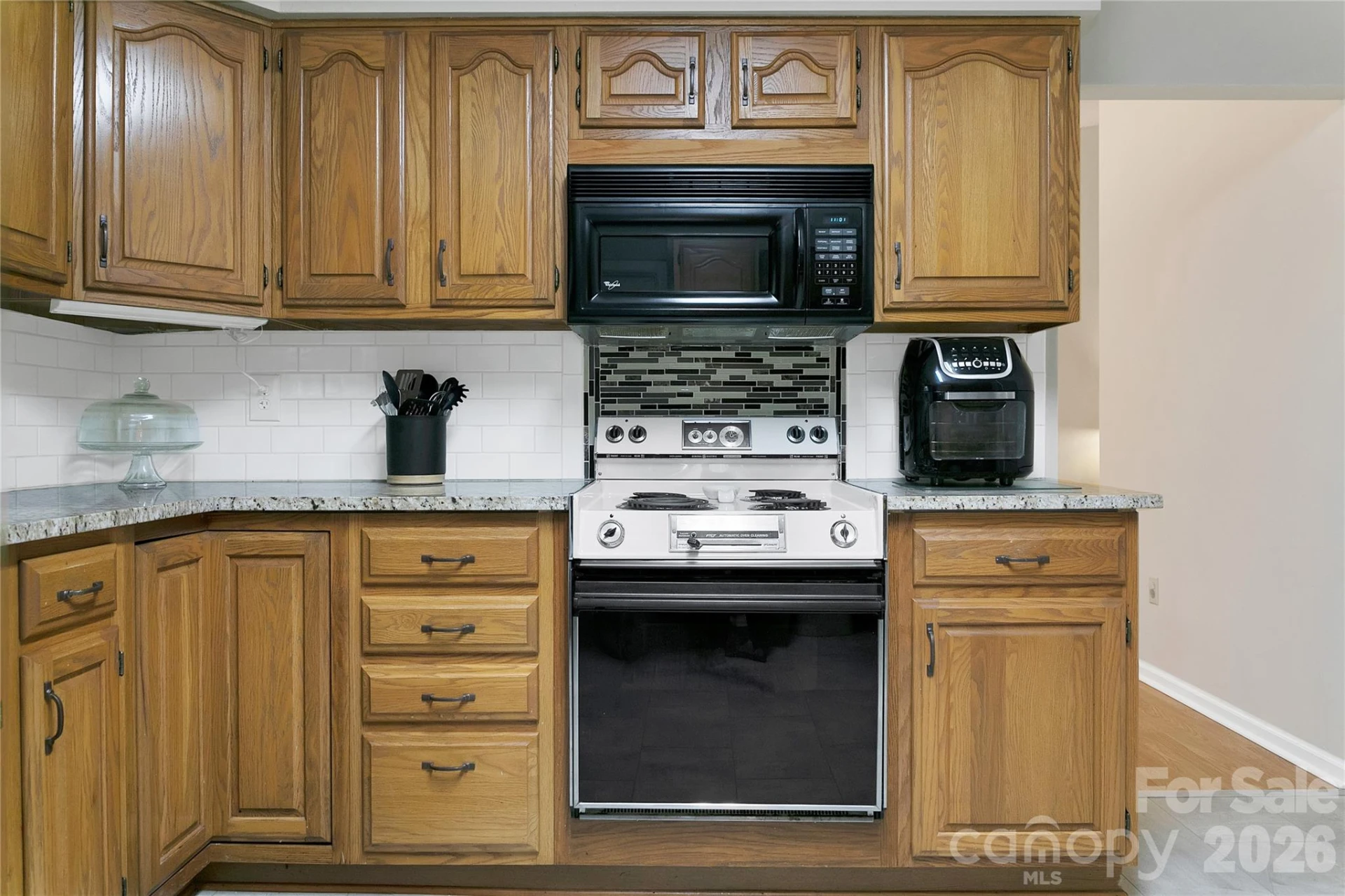 239 Three Mile Knob Road - Photo 32