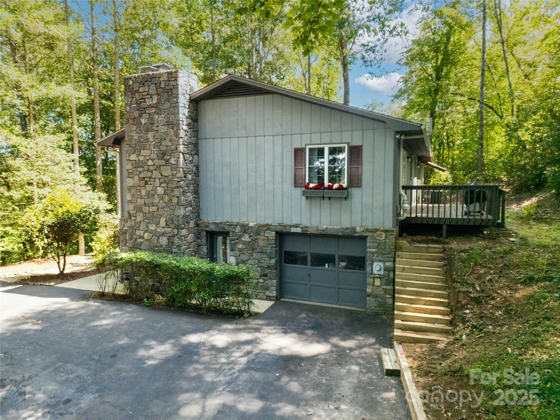 239 Three Mile Knob Road - Photo 7