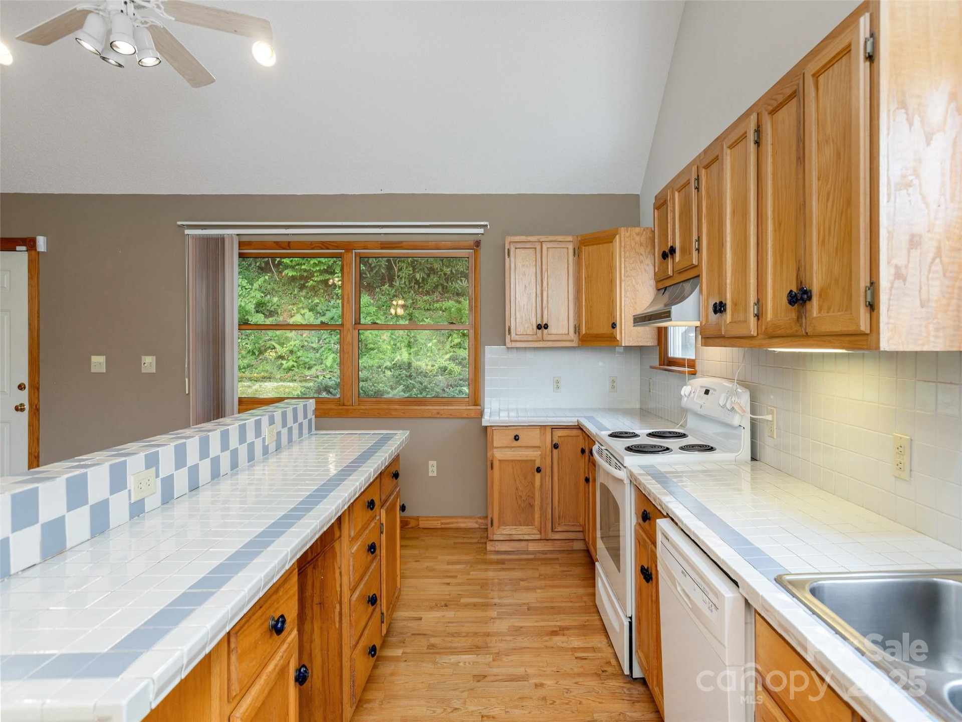 94 Marcellina Drive #10 & 12 - Photo 13