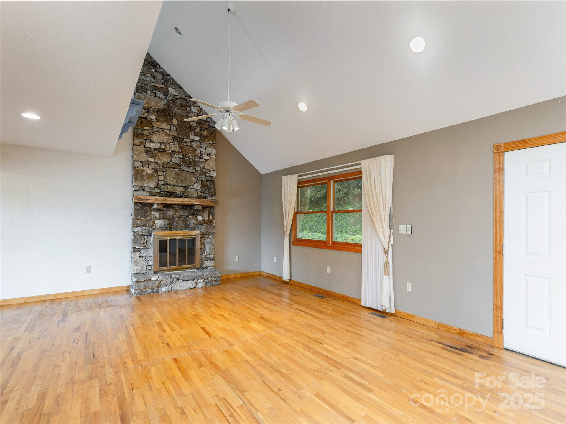 94 Marcellina Drive #10 & 12 - Photo 8