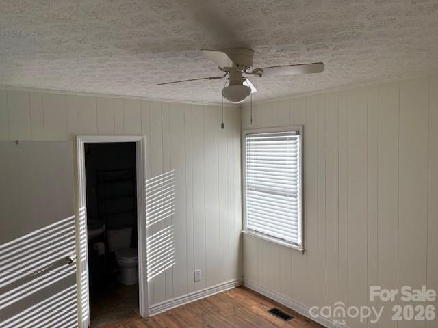 3166 Holly Road - Photo 25