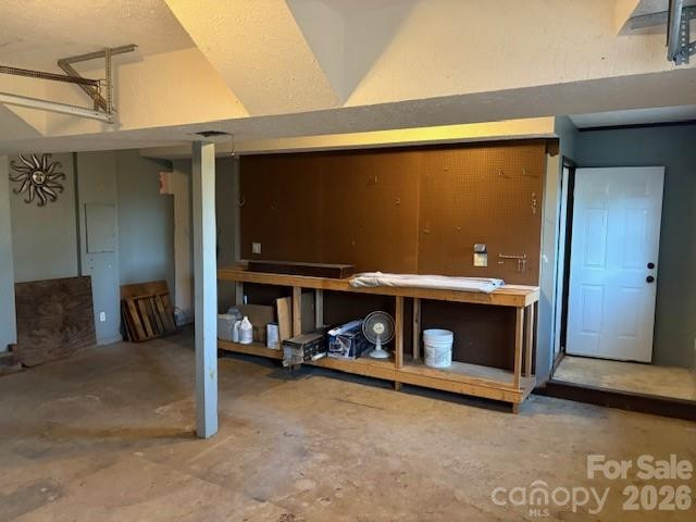 3166 Holly Road - Photo 38