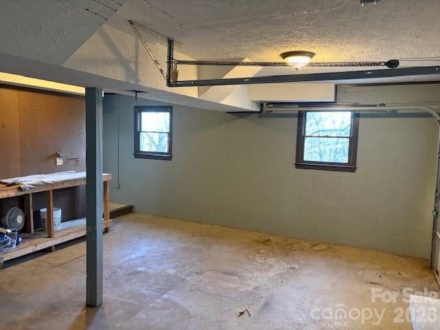 3166 Holly Road - Photo 40