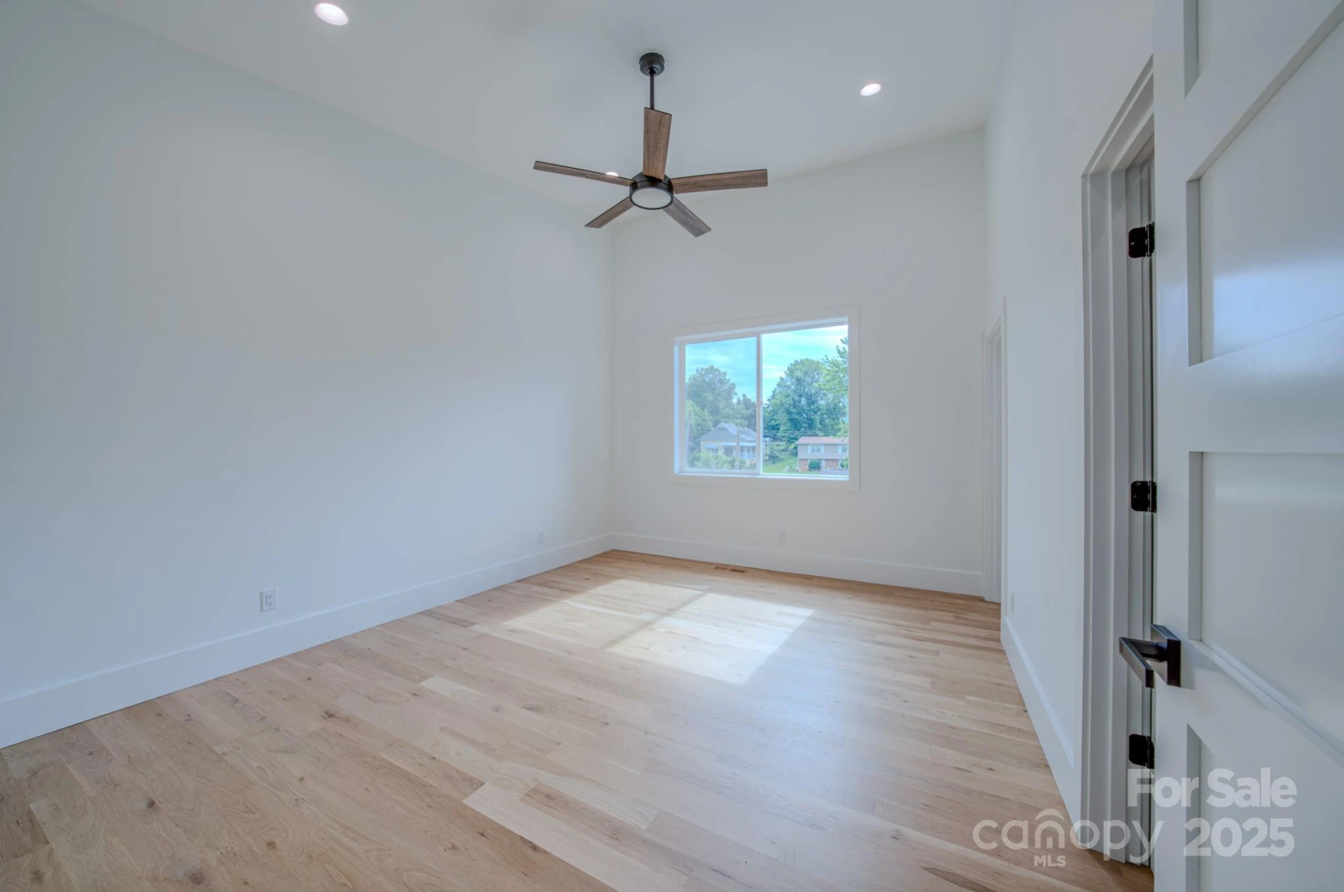 133 Grove Street - Photo 39
