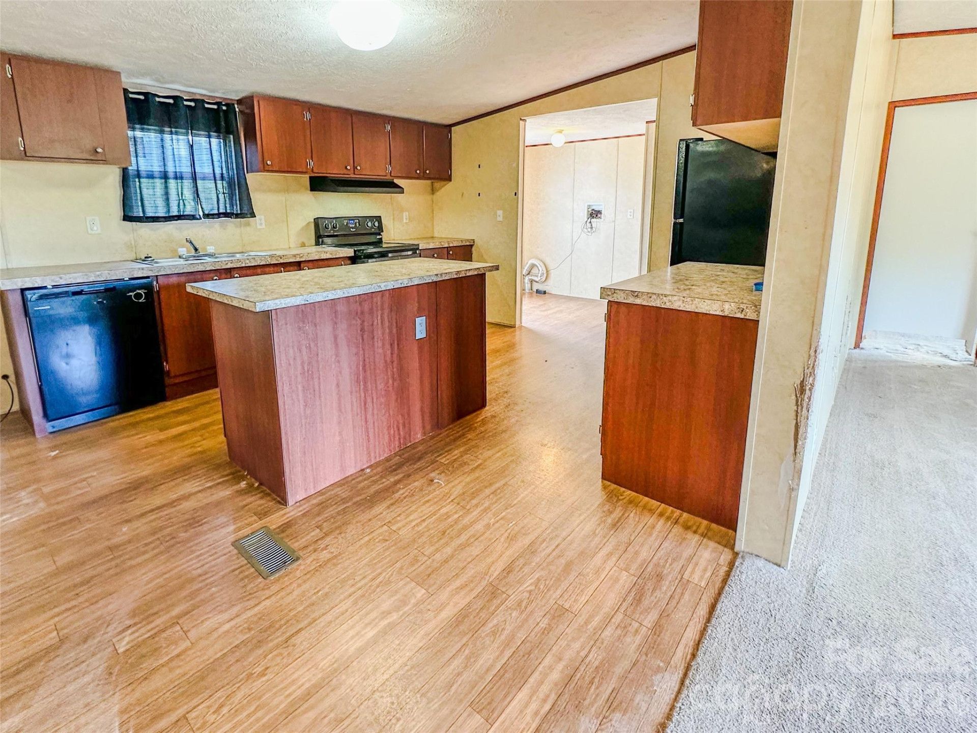 356 Brooks Road Extension - Photo 9