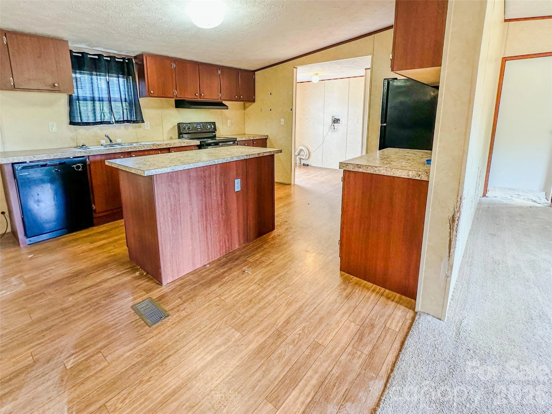 356 Brooks Road Extension - Photo 9