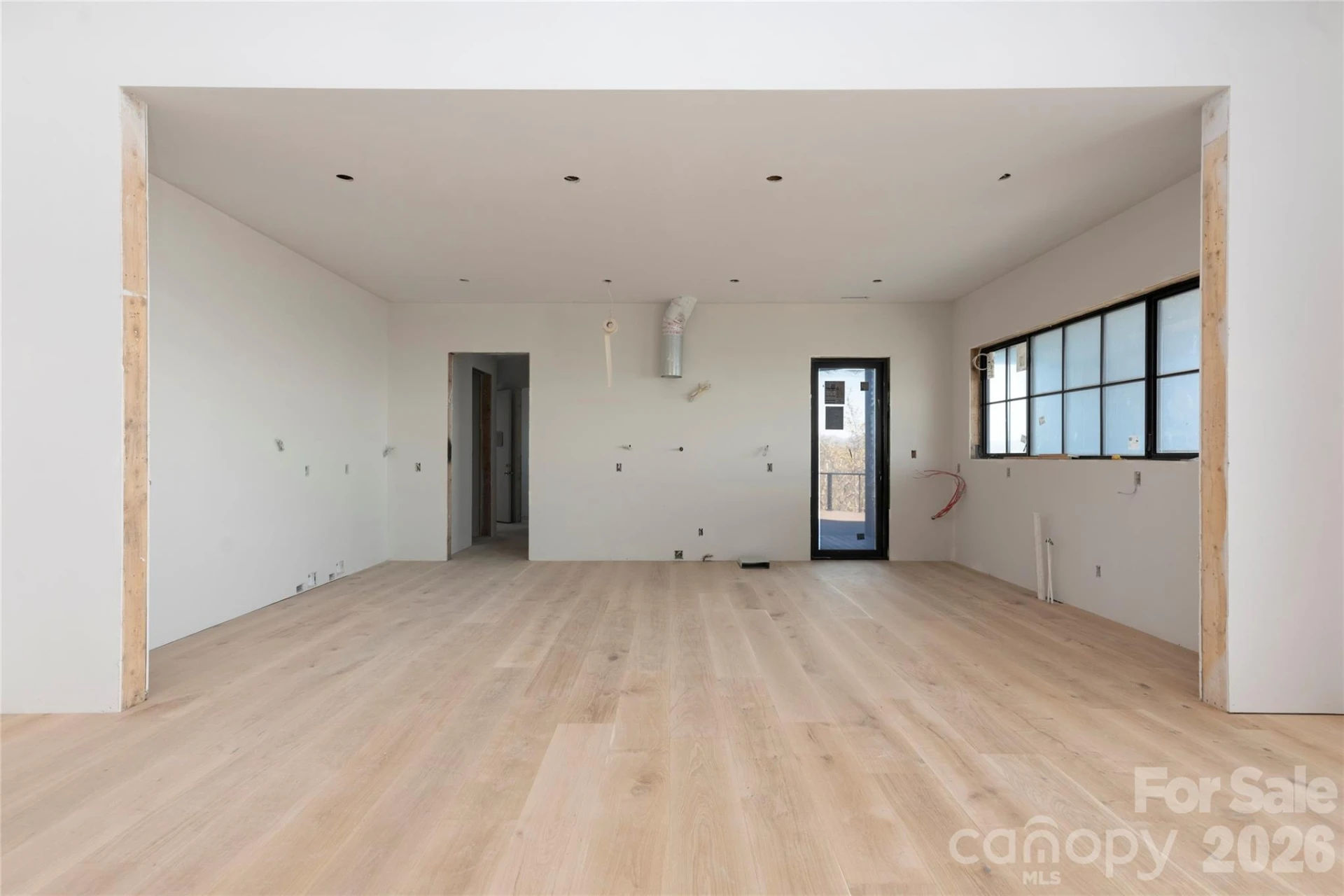 341 Mills Creek Point - Photo 11