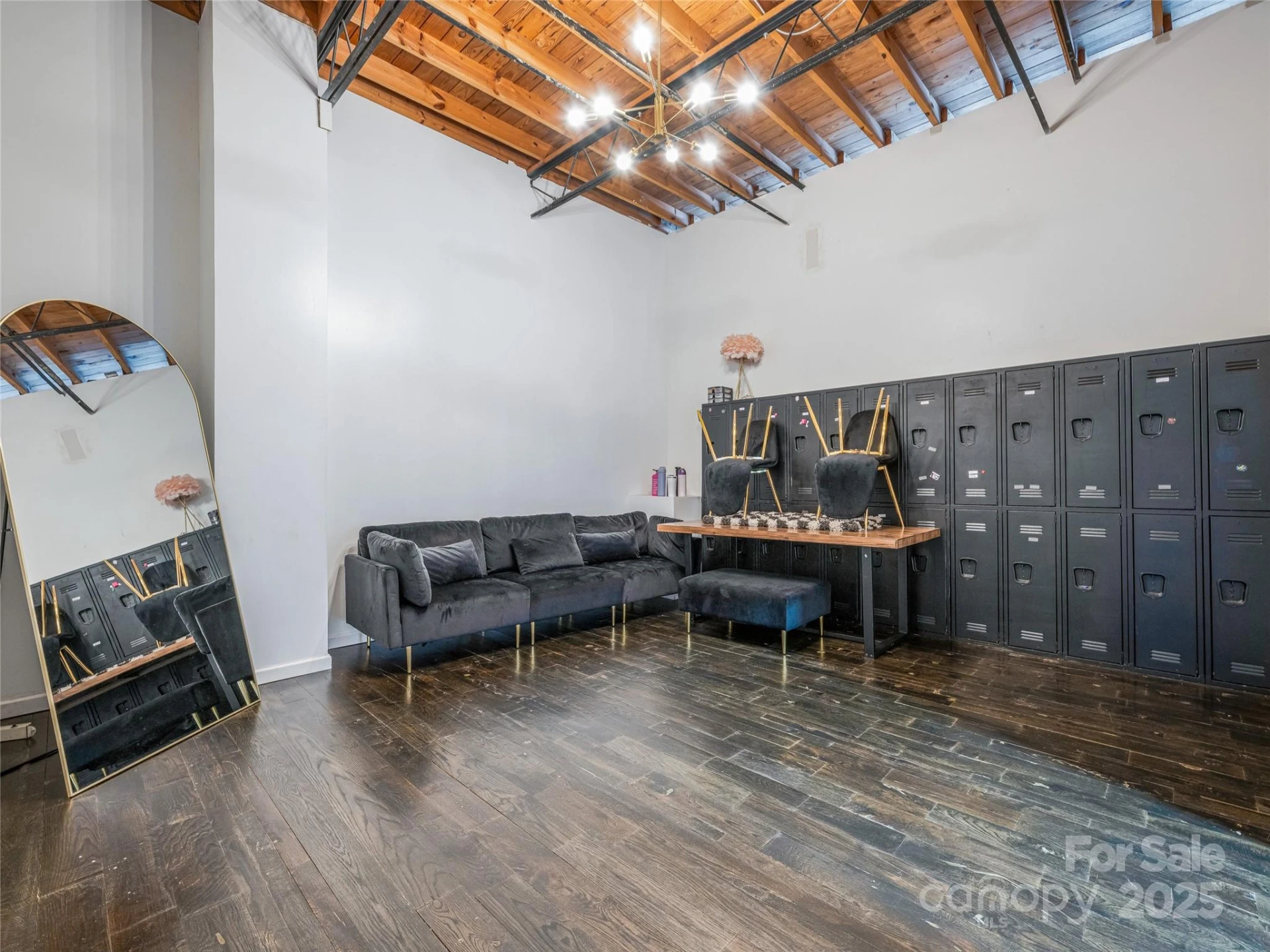 105 Henderson Street - Photo 11