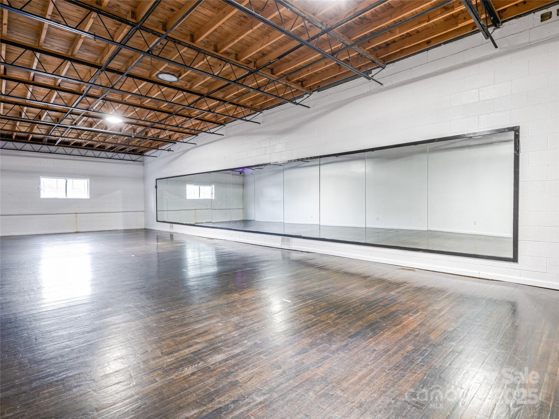 105 Henderson Street - Photo 12