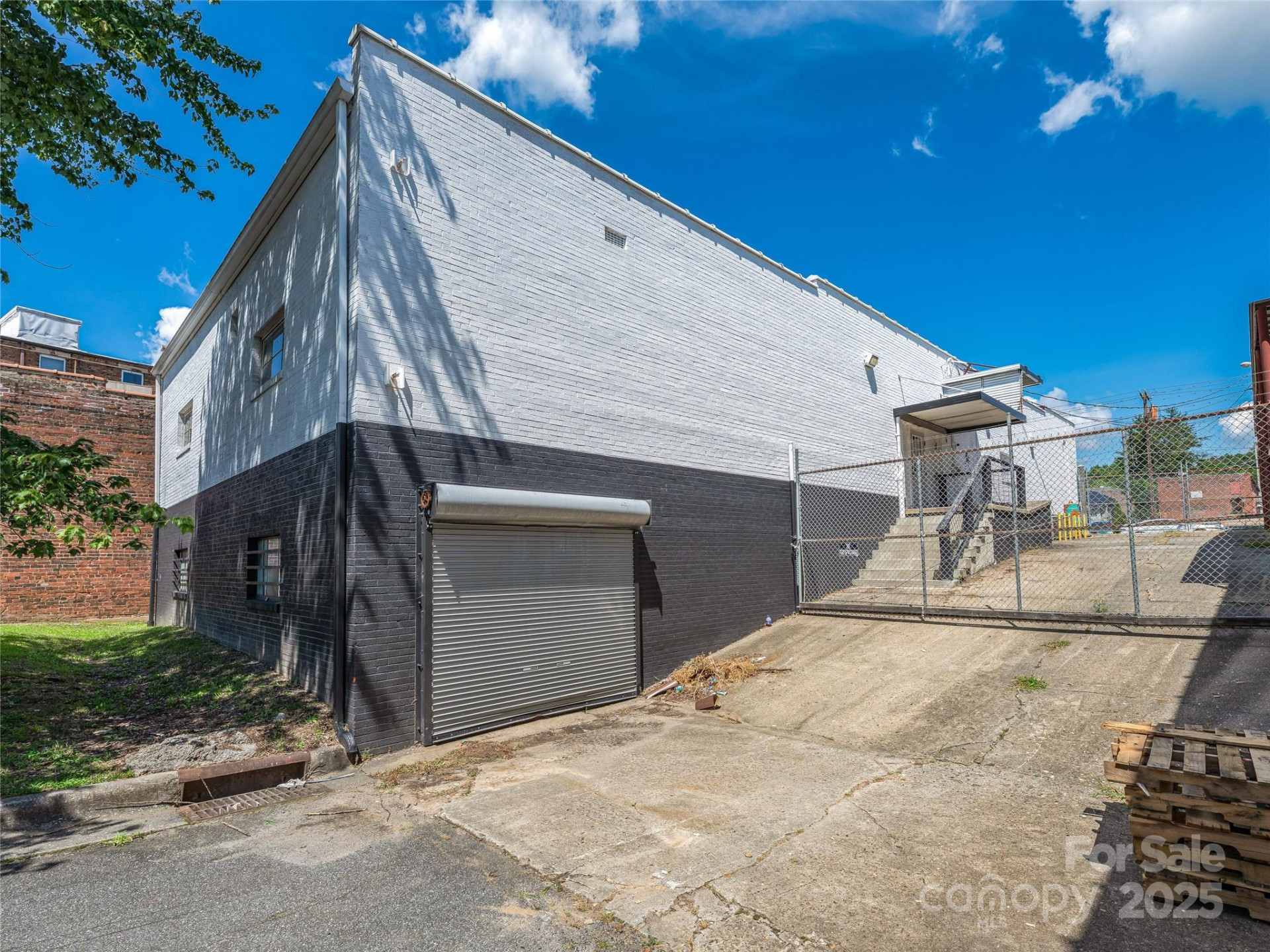105 Henderson Street - Photo 25