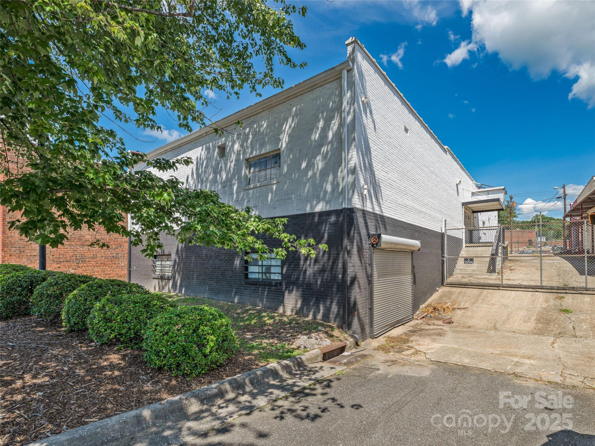 105 Henderson Street - Photo 26