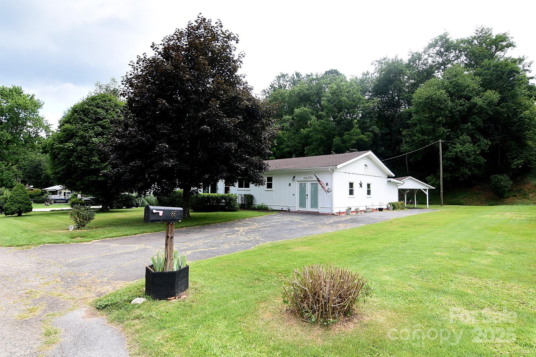 86 Skyview Drive - Photo 3