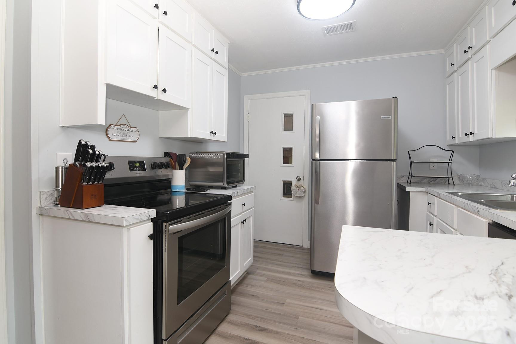 86 Skyview Drive - Photo 6