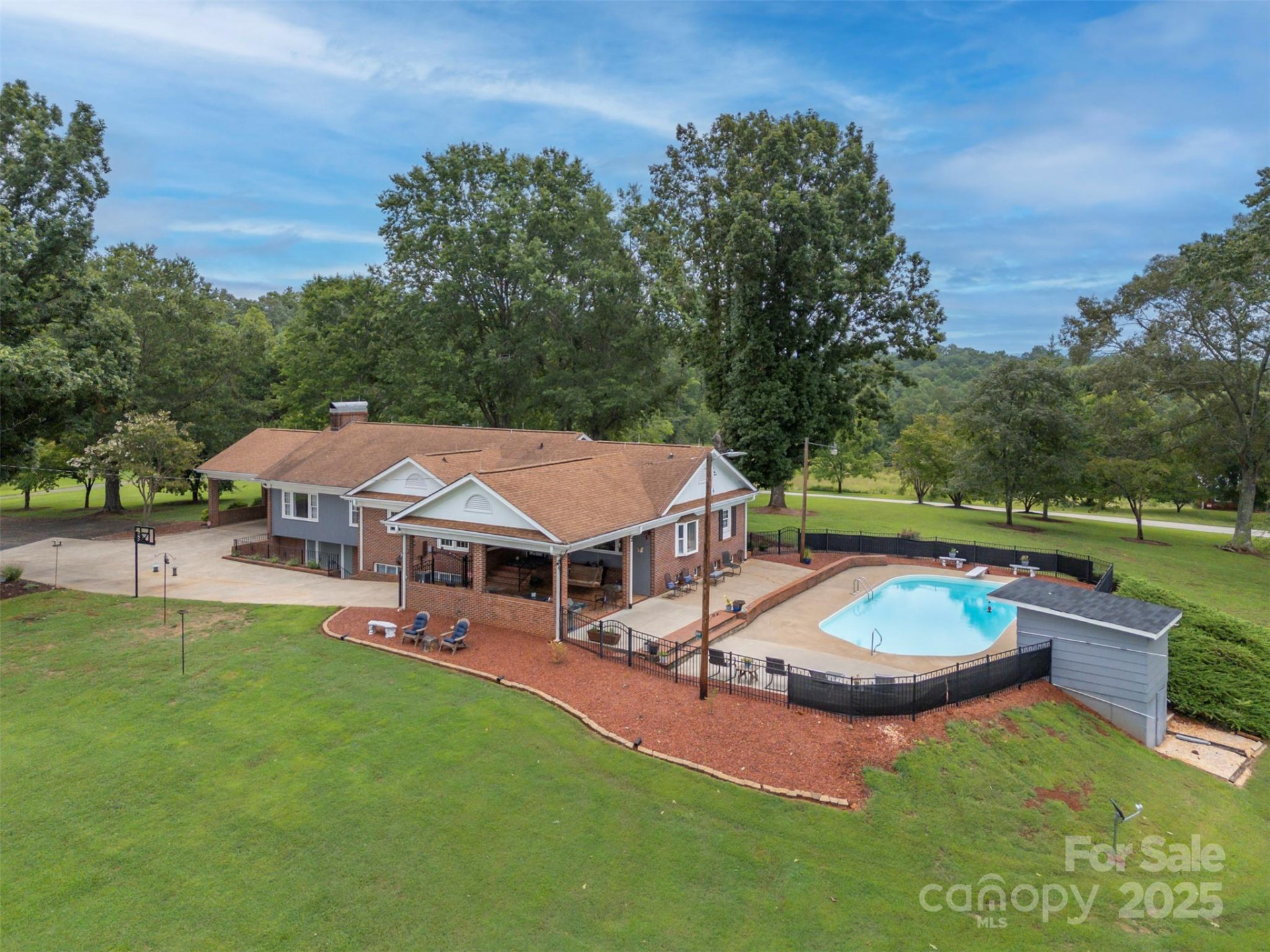 1885 Rock Road - Photo 34
