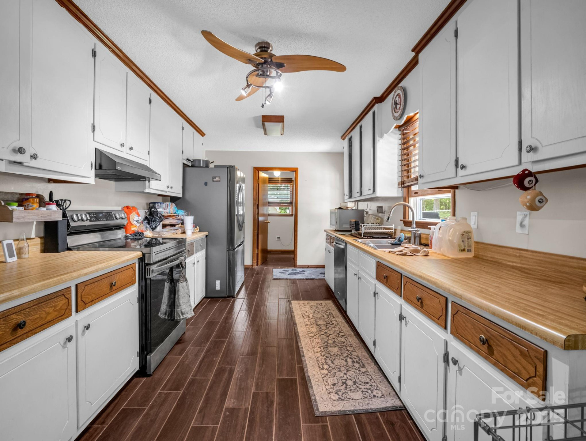 266 Asheland Drive - Photo 4