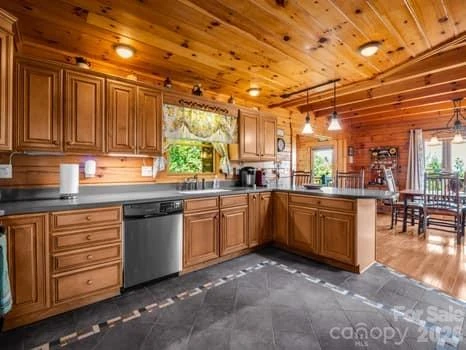 202 Panorama Drive - Photo 76