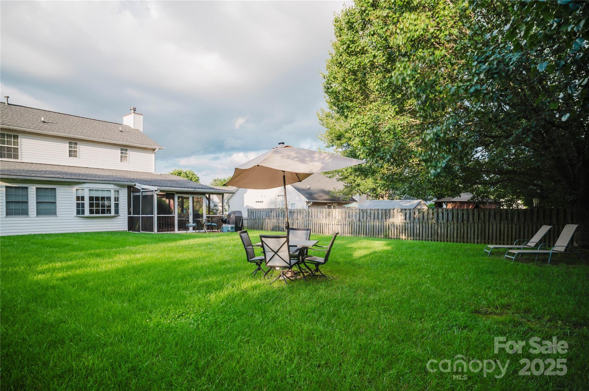 920 Woodhill Drive - Photo 42