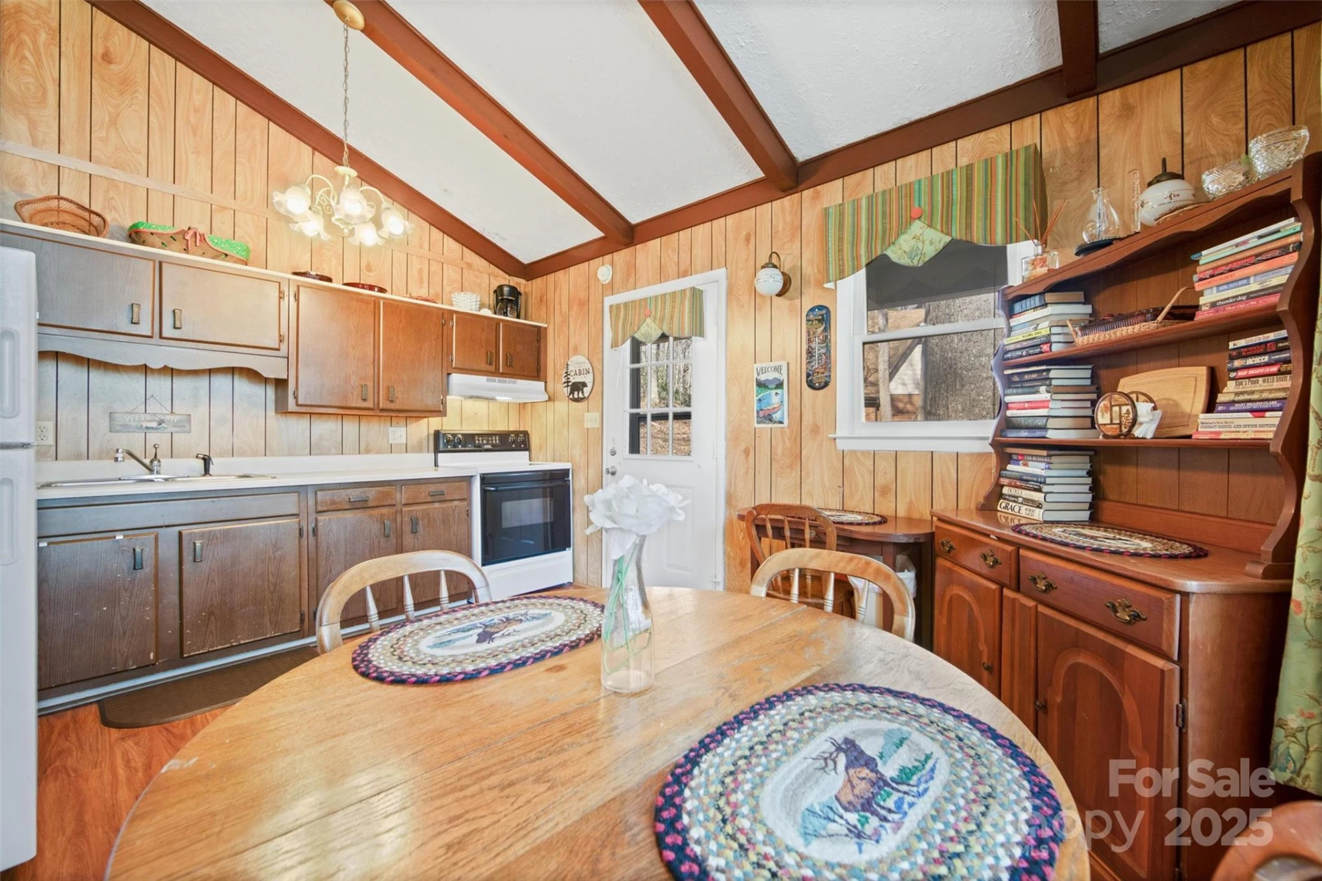 679 Locust Drive - Photo 18
