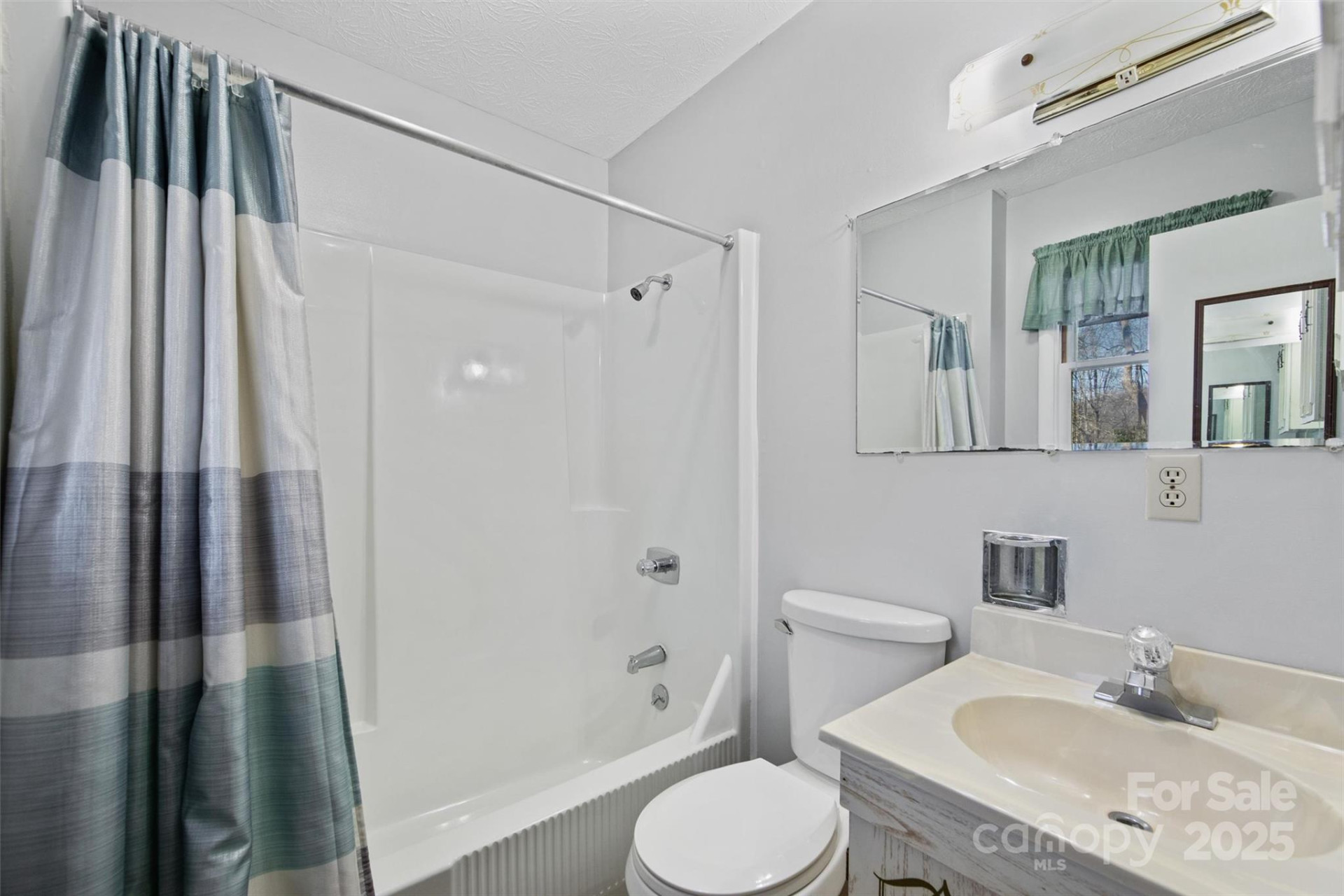 679 Locust Drive - Photo 28