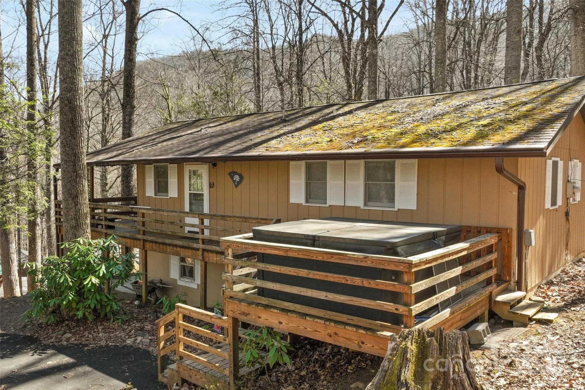 679 Locust Drive - Photo 7