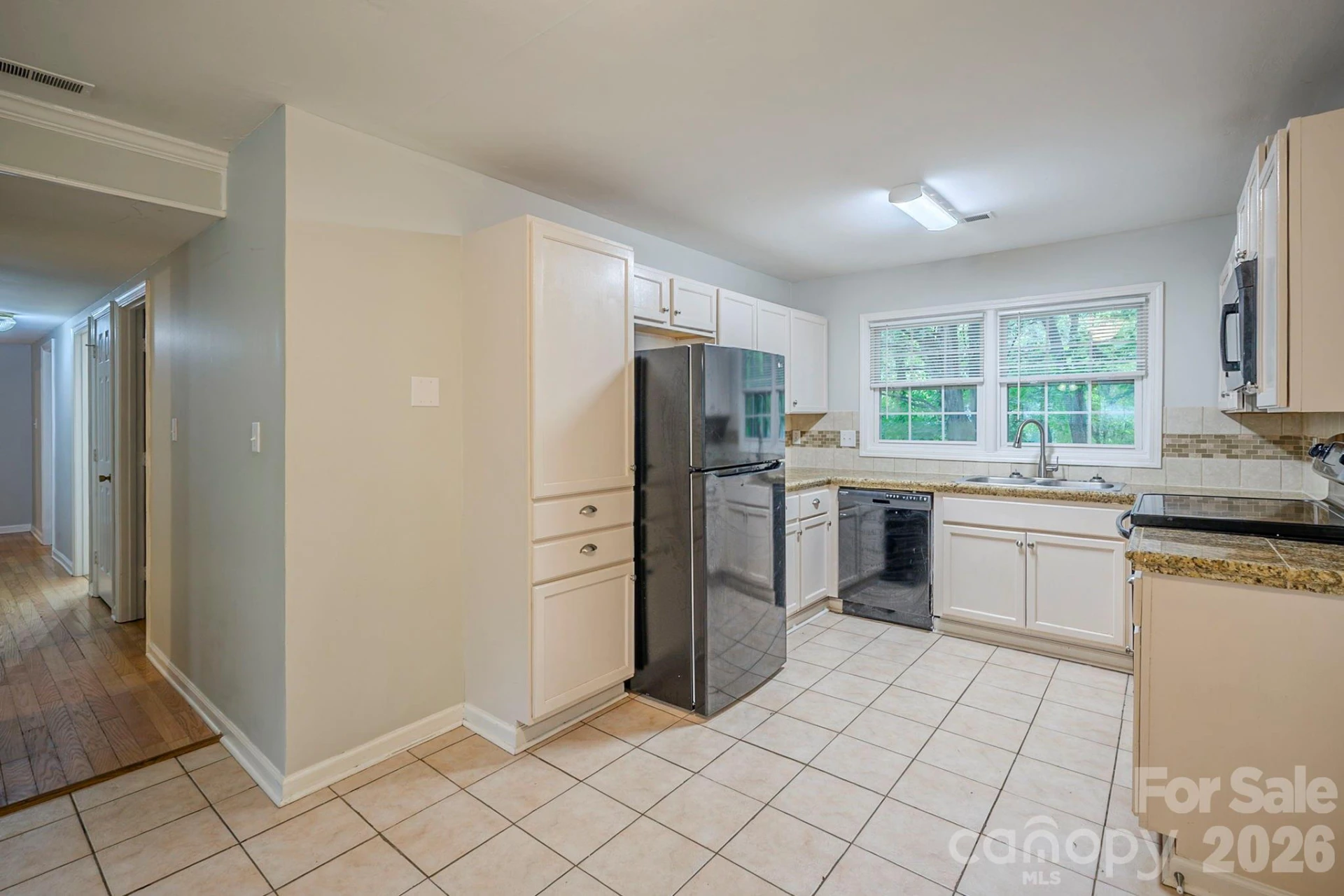 6410 Pineburr Court - Photo 11