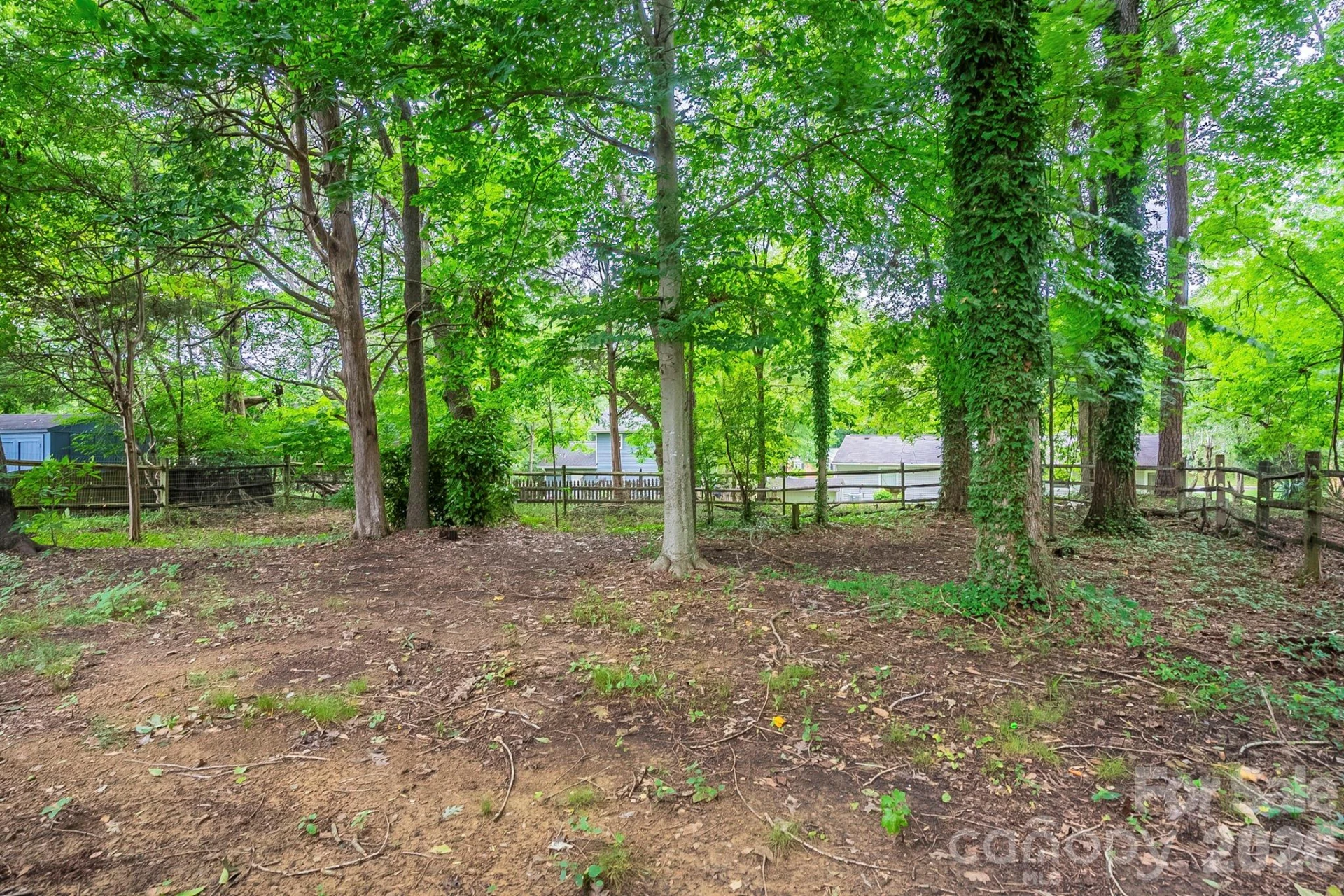 6410 Pineburr Court - Photo 32