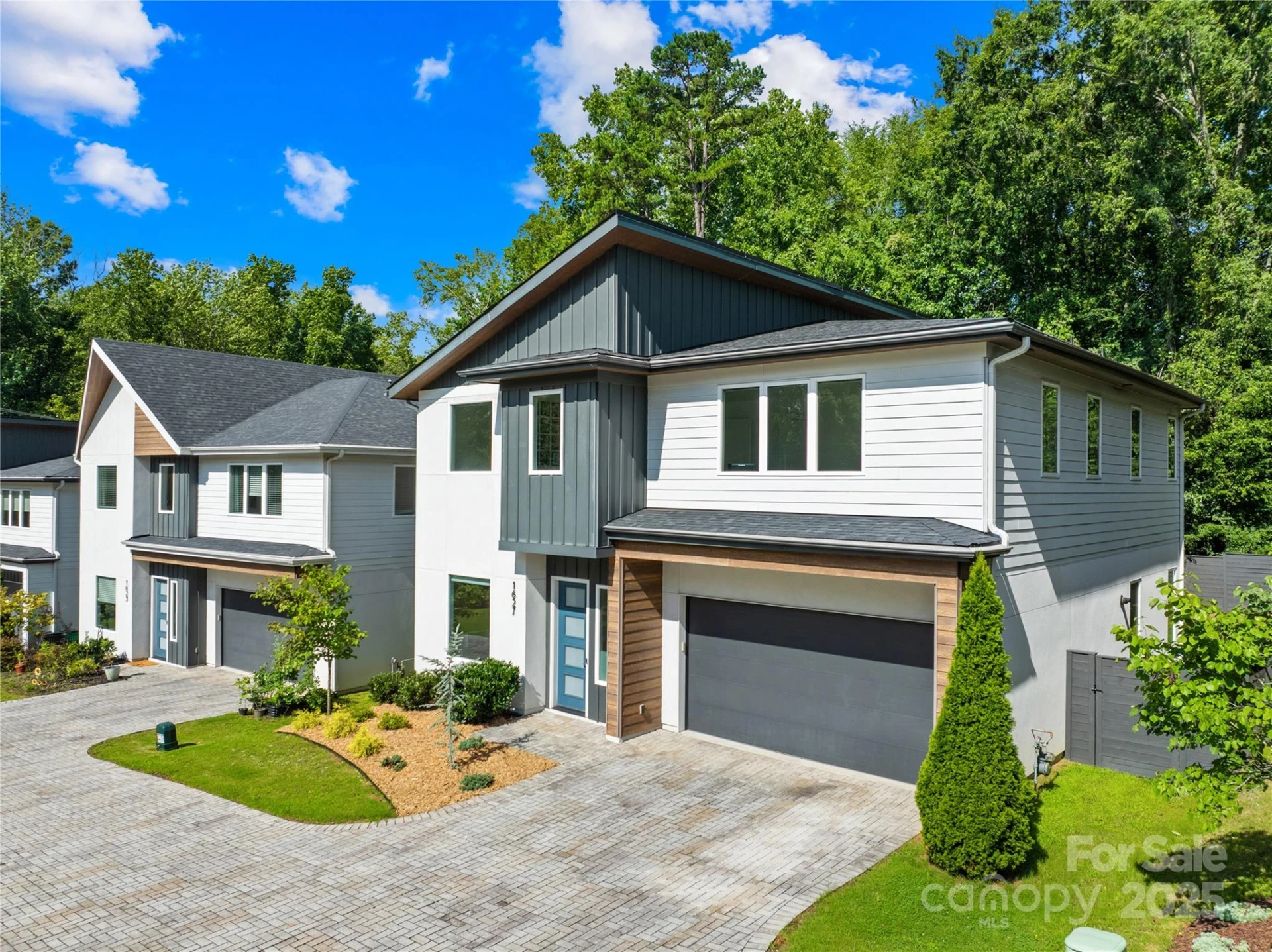 1627 Rama Road - Photo 4