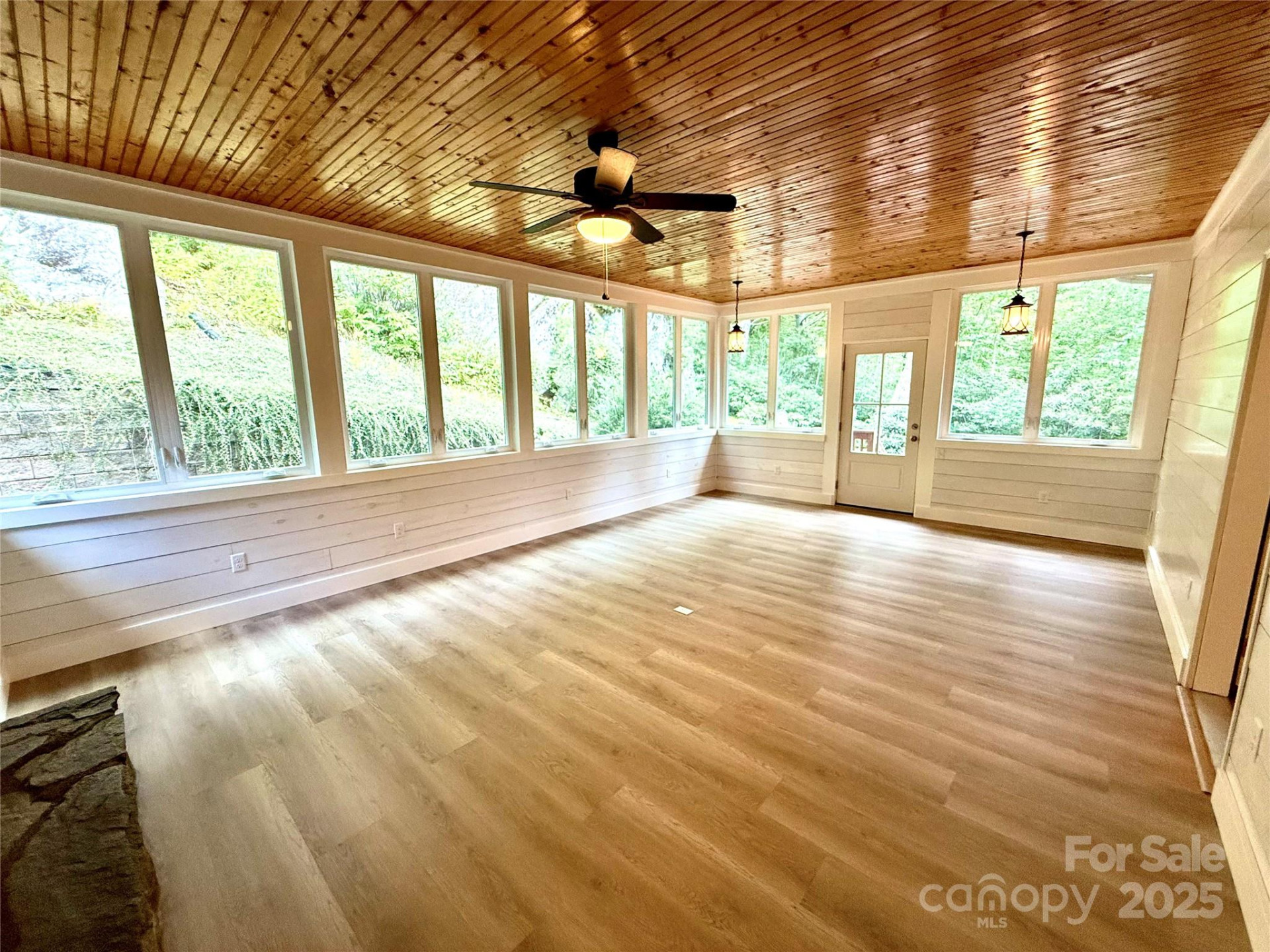 7230 Hideaway Lane - Photo 25