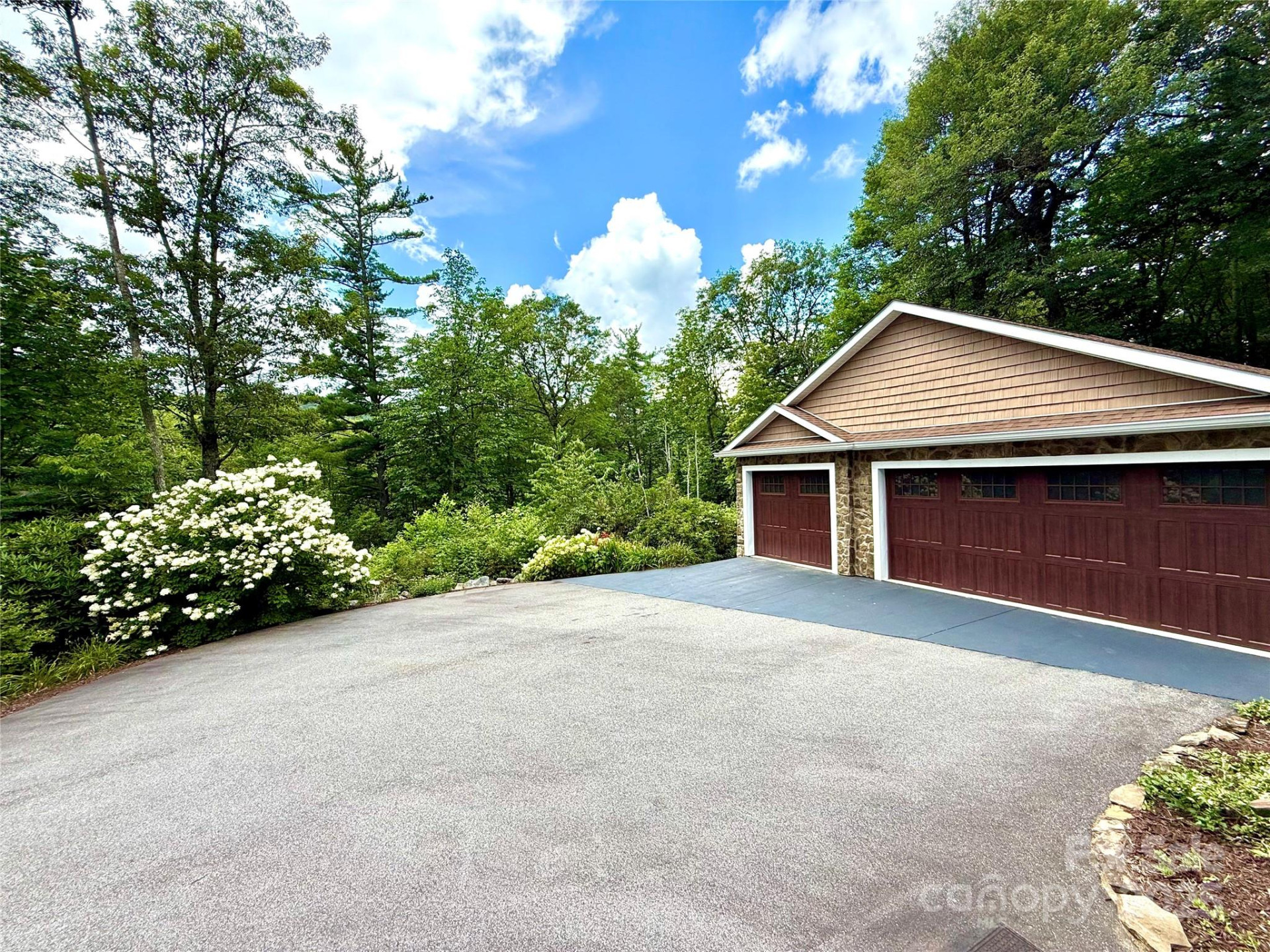 7230 Hideaway Lane - Photo 32