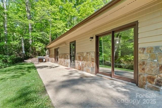 167 Simmons Ridge Road - Photo 18