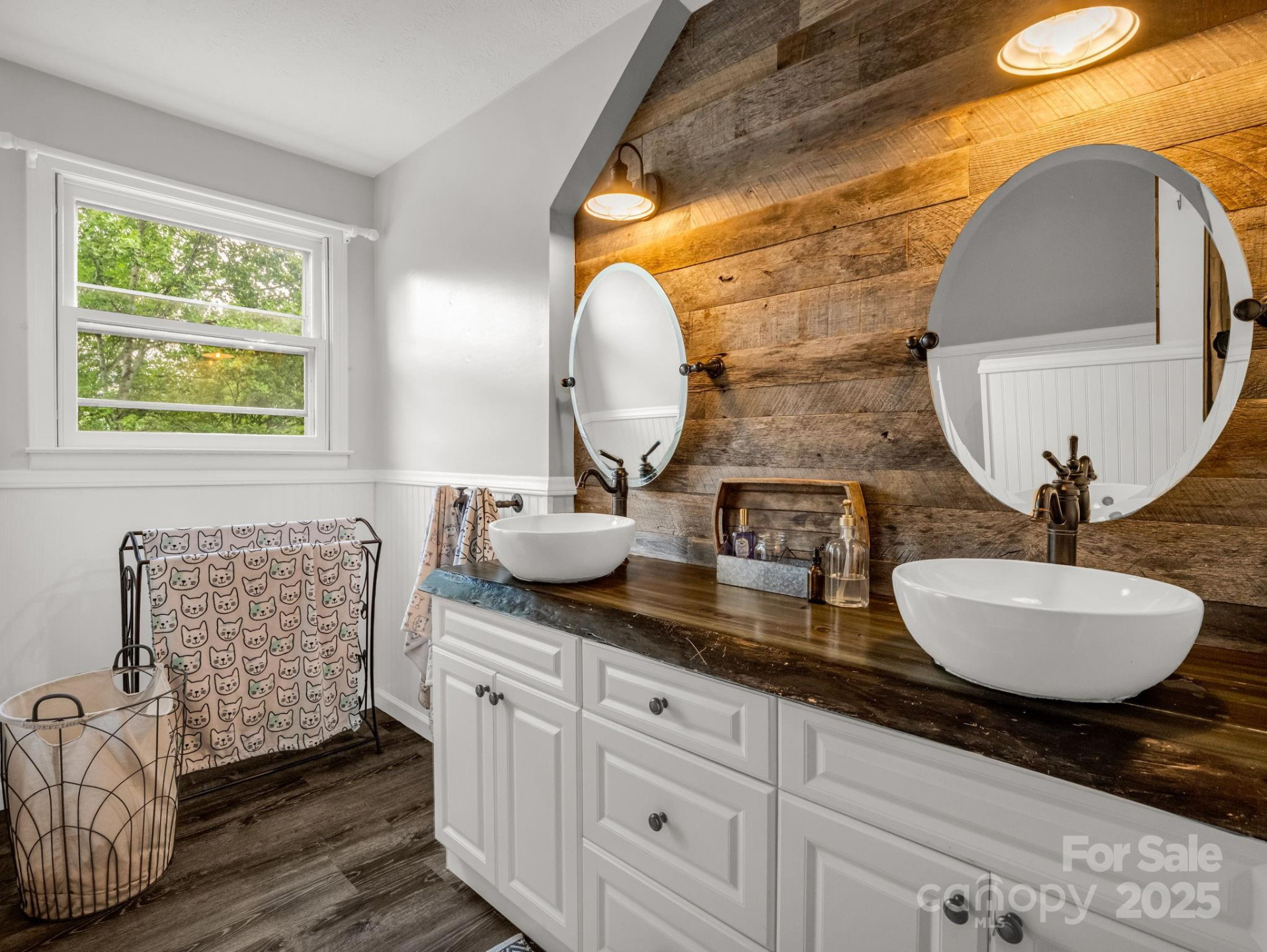 1145 Bearwallow Mountain Road - Photo 32