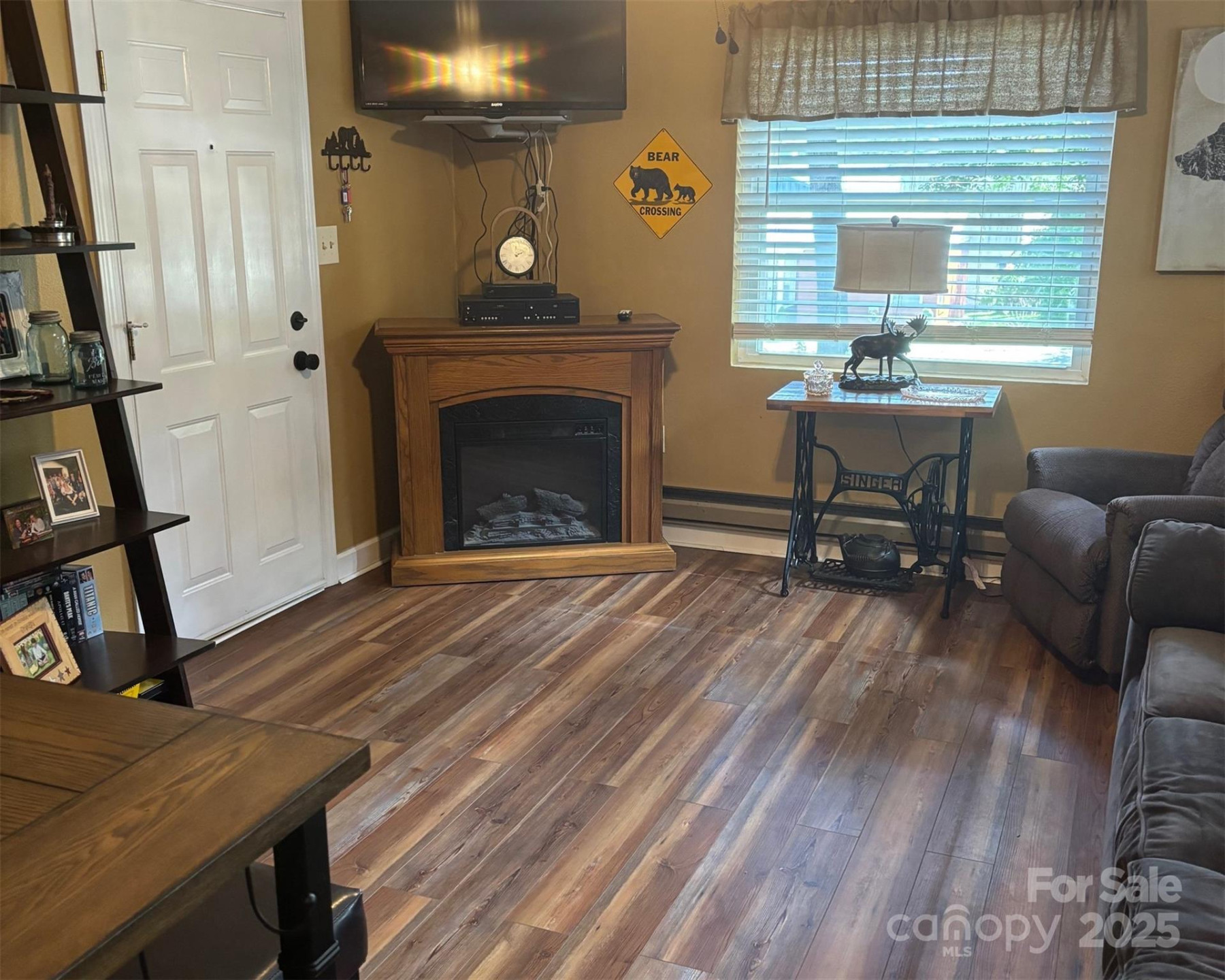 1555 Soco Road ##12 - Photo 3