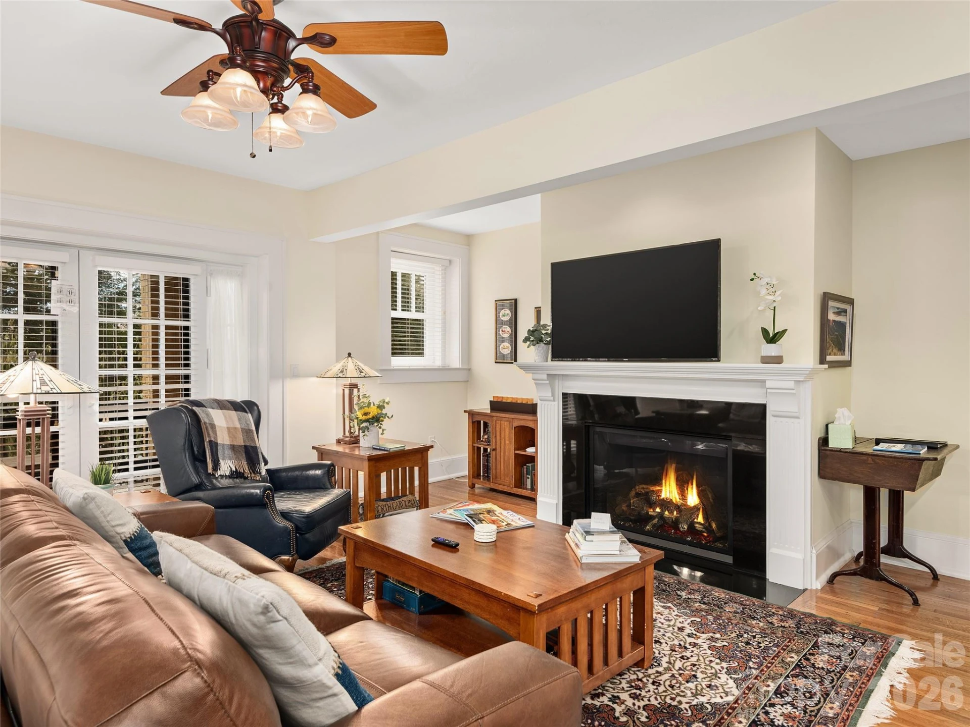 203 6th Avenue #1B
