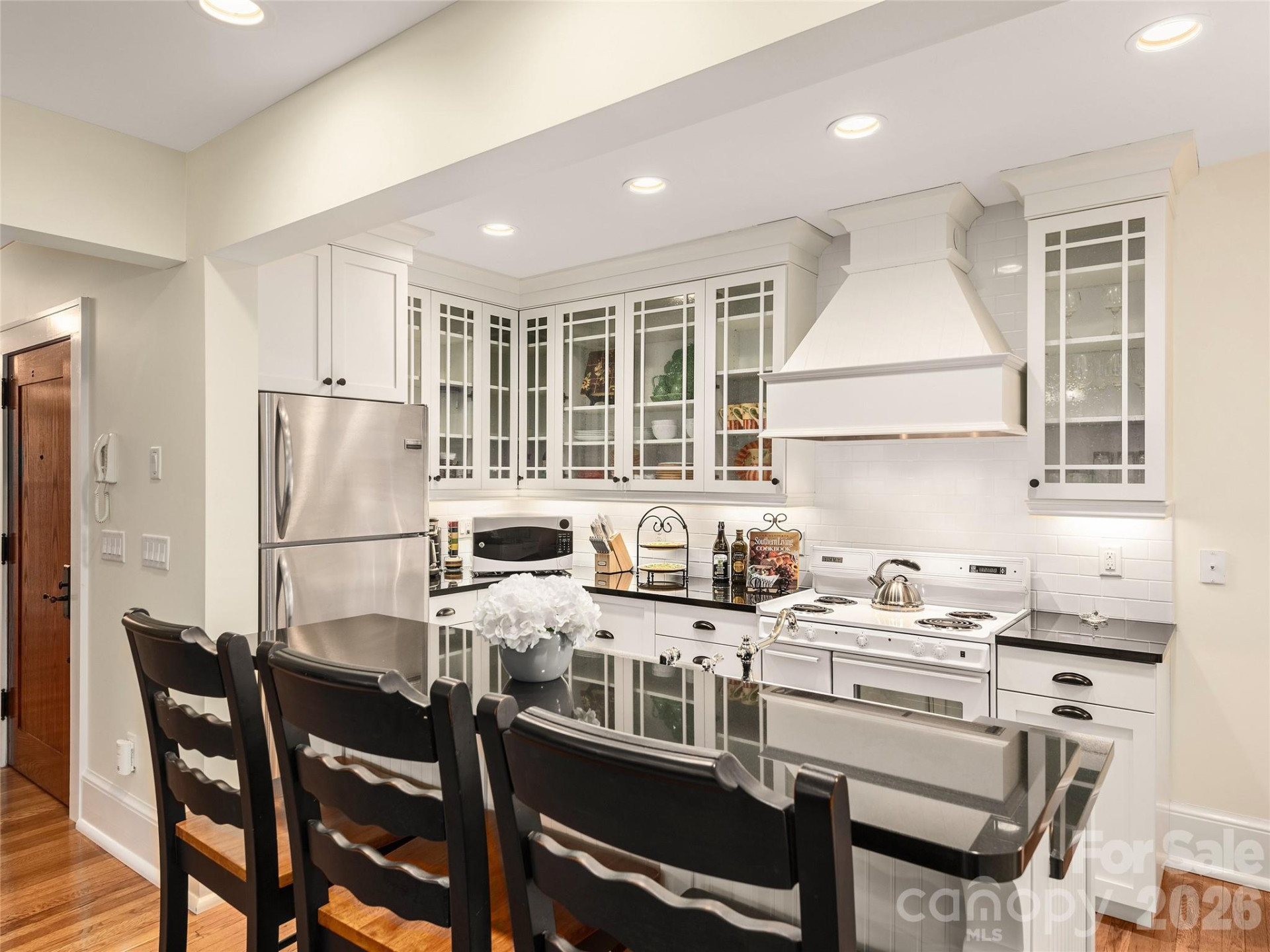 203 6th Avenue #1B - Photo 11