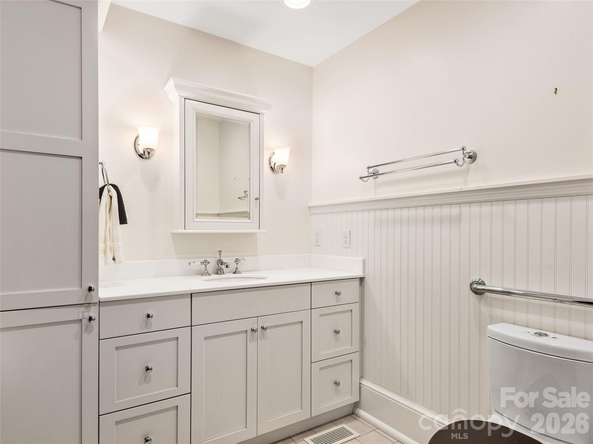 203 6th Avenue #1B - Photo 14