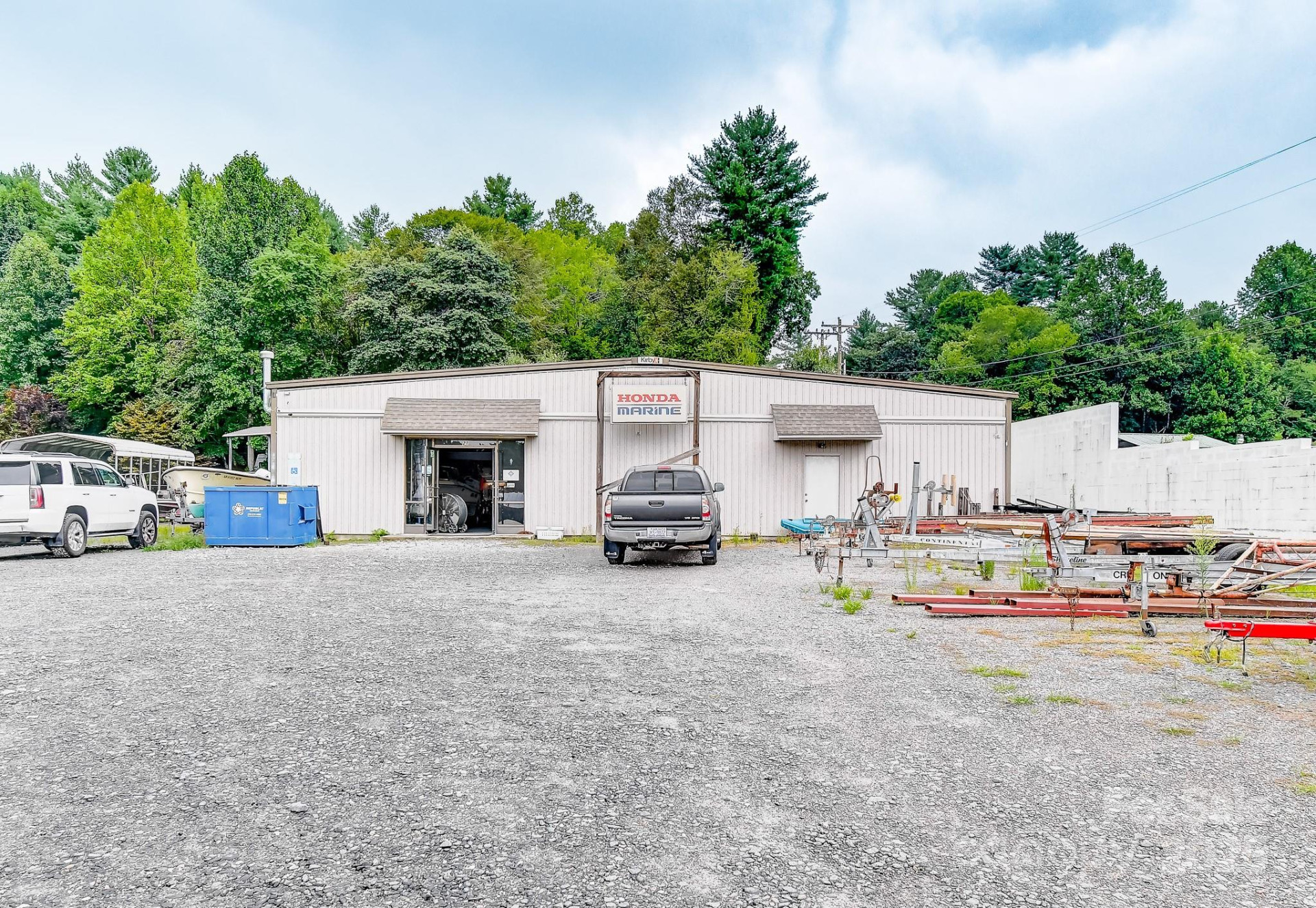 19&21 Upper Glade Creek Road