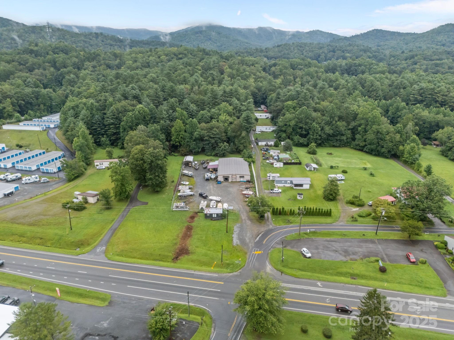 19&21 Upper Glade Creek Road - Photo 12