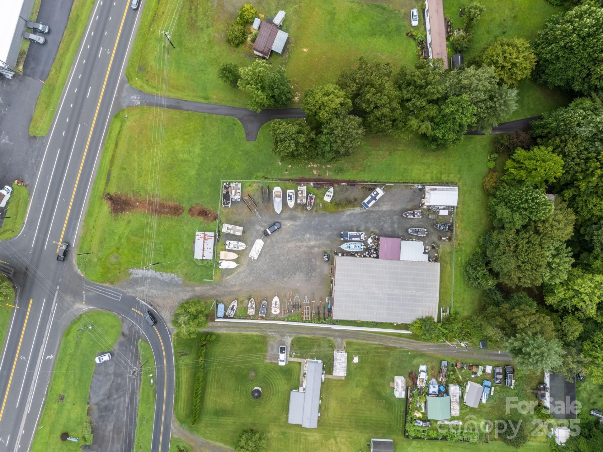 19&21 Upper Glade Creek Road - Photo 32