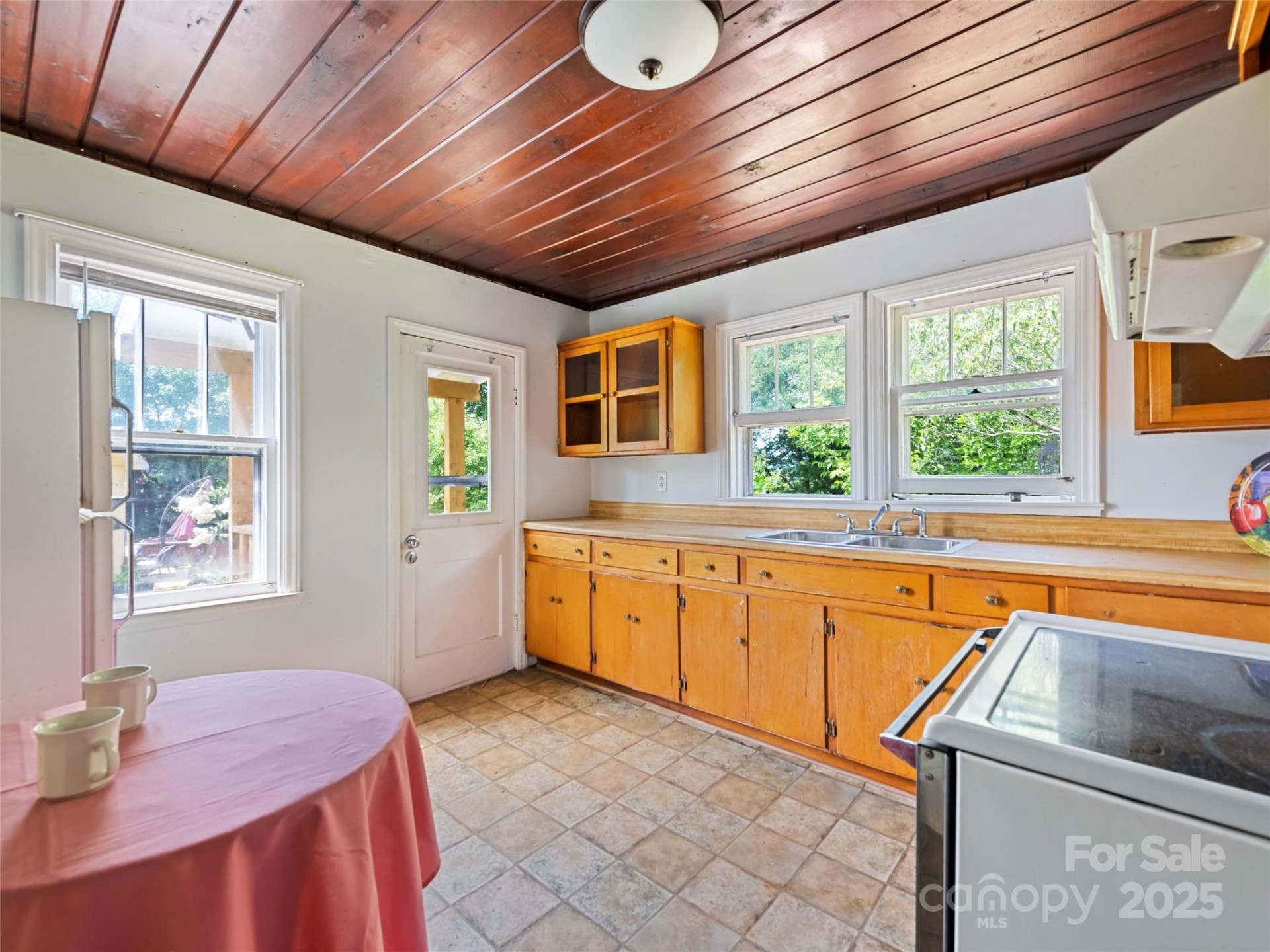 155 Woodland Drive - Photo 13