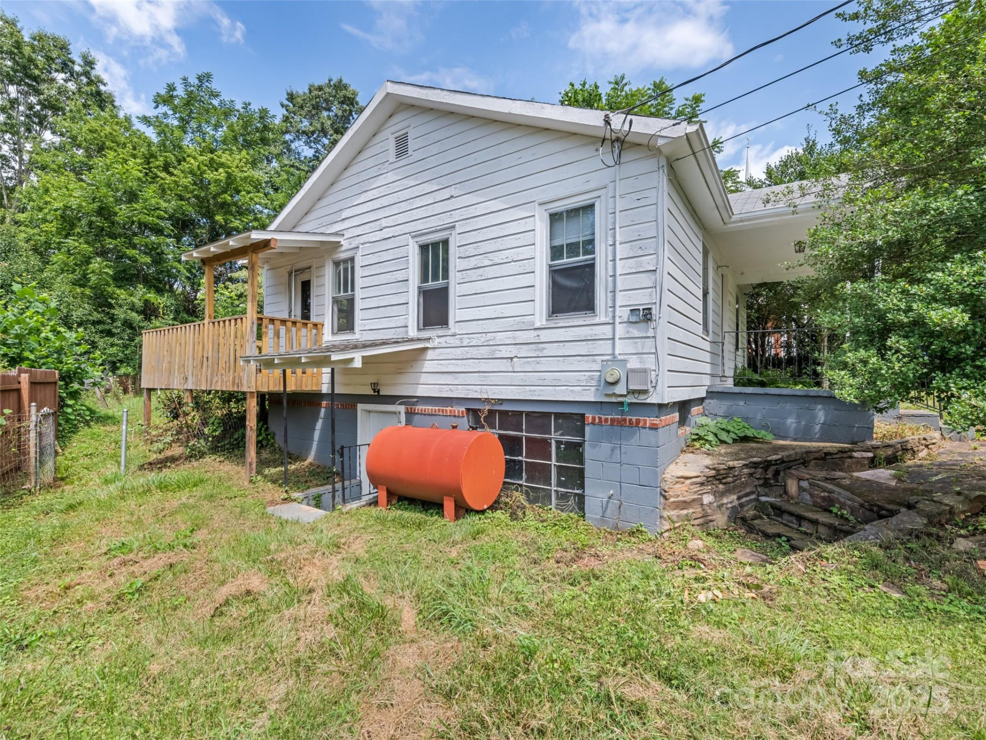 155 Woodland Drive - Photo 6