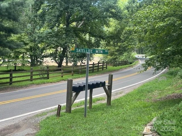 000 Satellite Mountain Road