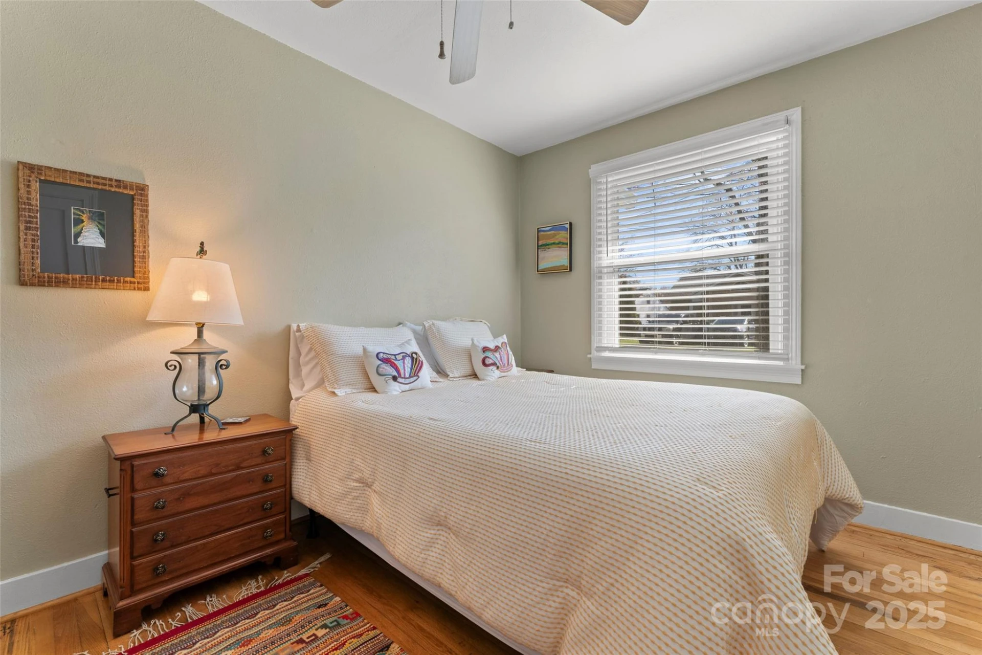 580 Maple Street - Photo 13